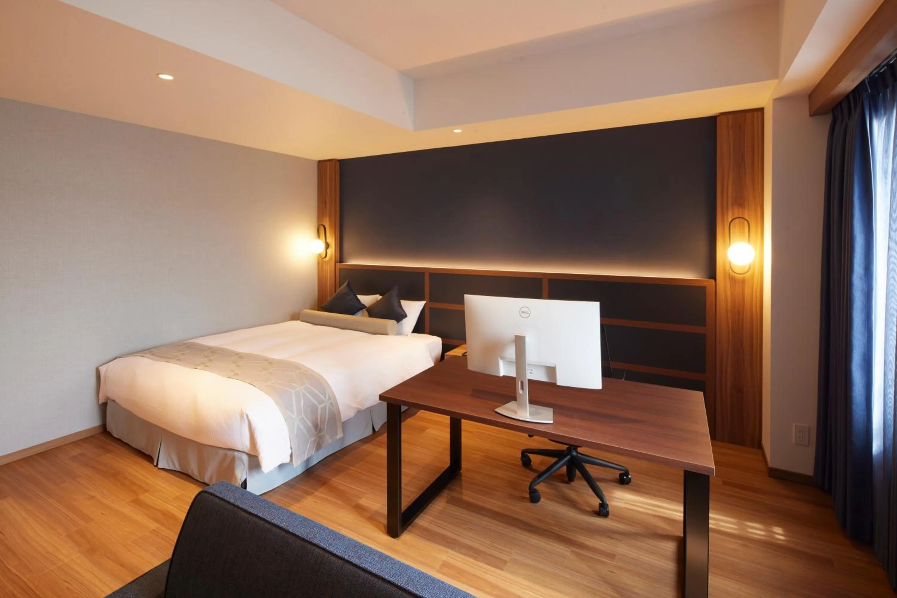 Deluxe Queen Room in HOTEL SAILS