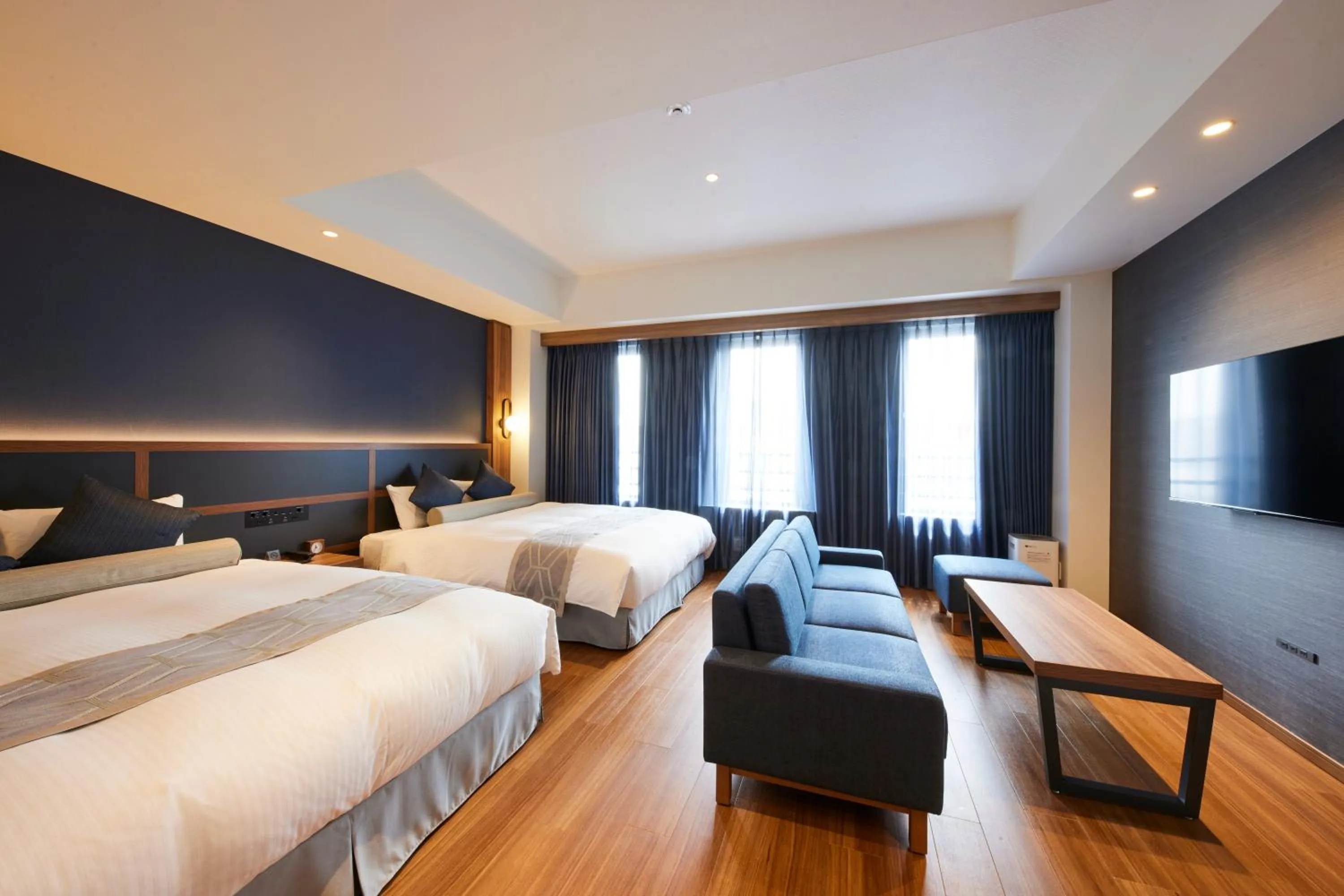 Deluxe Twin Room in HOTEL SAILS