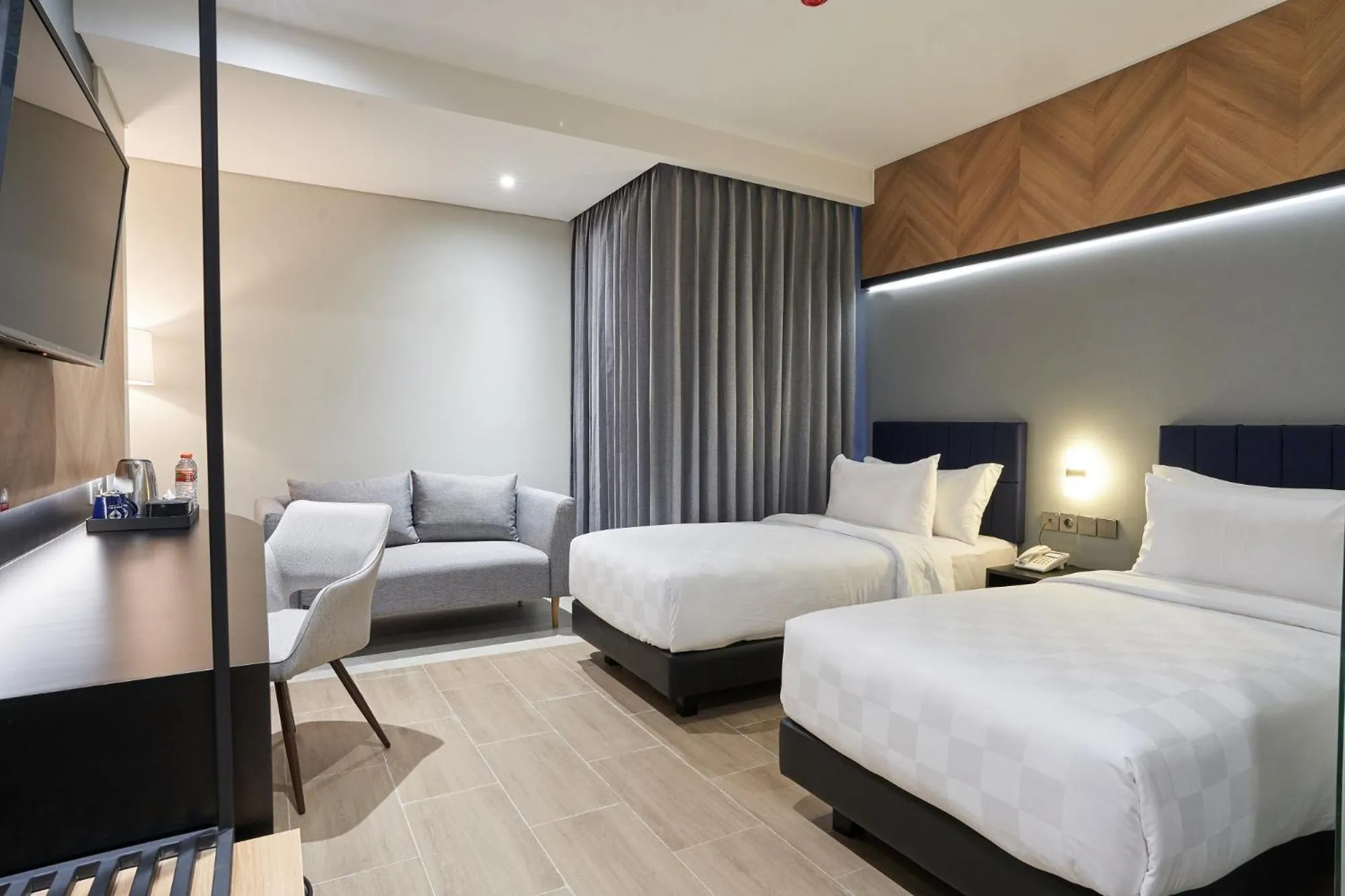 Deluxe Twin Room in Cordela Suites Tasikmalaya