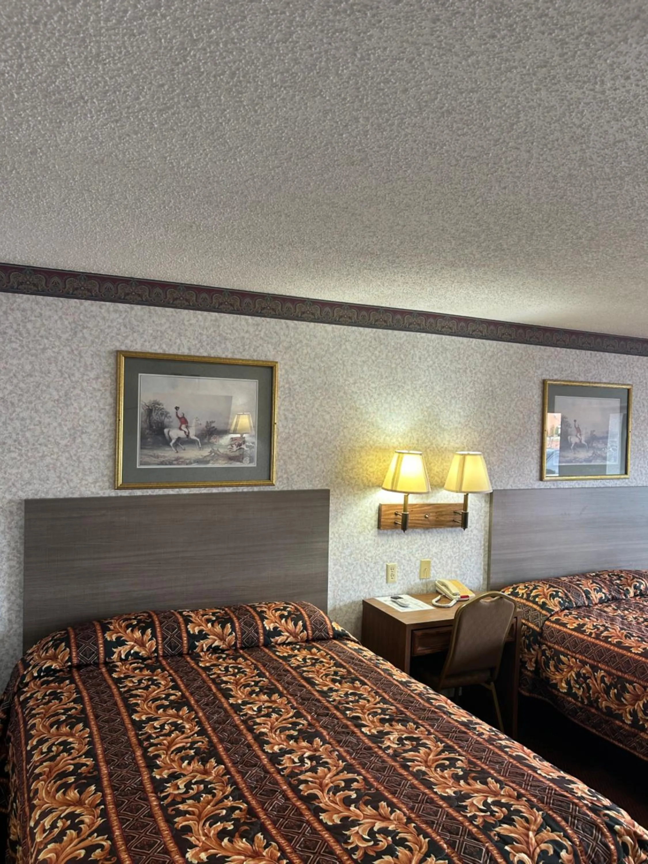 Deluxe Double Room with Two Double Beds - Non-Smoking in Heritage Inn