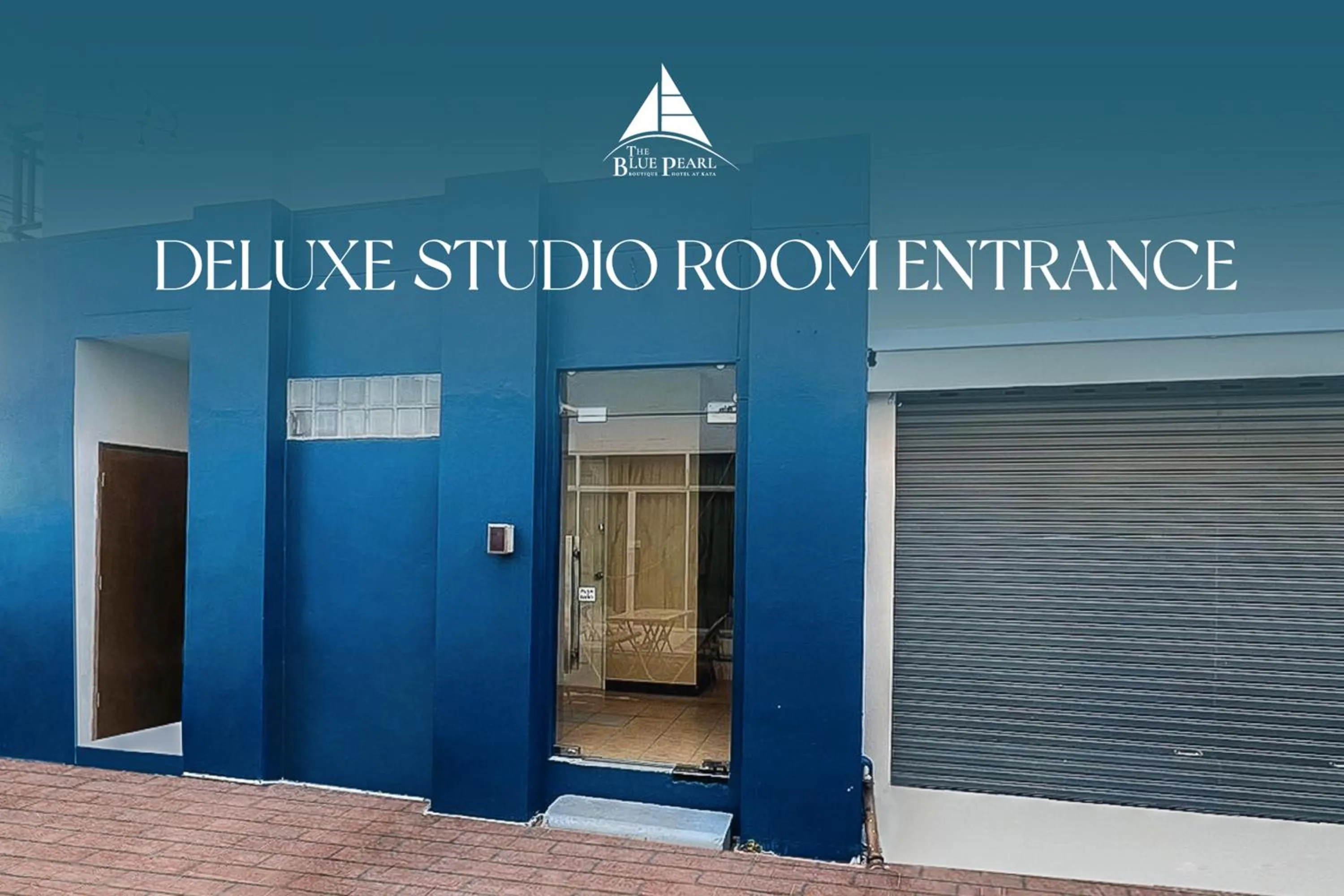Deluxe Studio in The Blue Pearl Kata Hotel