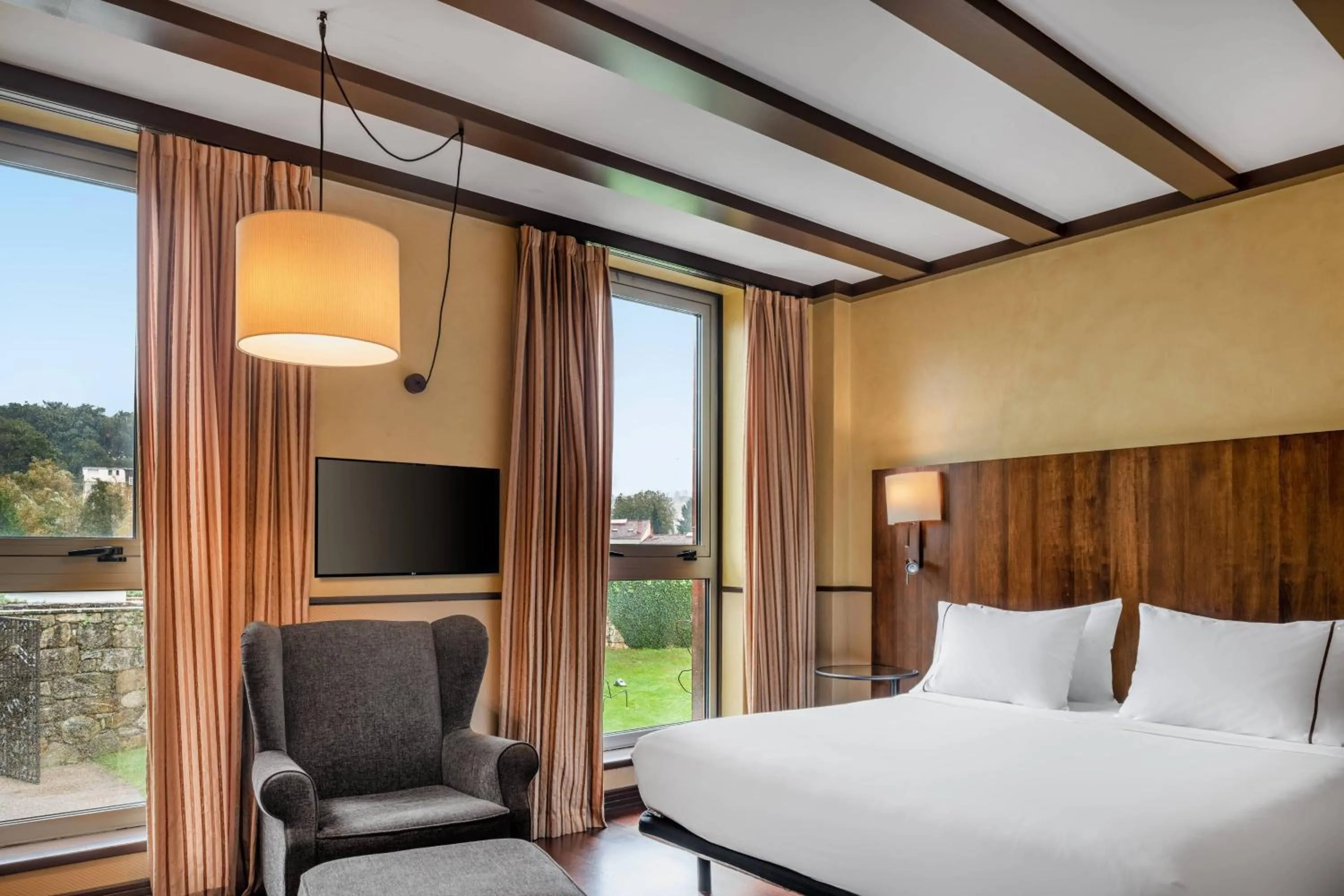 King Room with Garden View in Hotel Palacio del Carmen, Autograph Collection