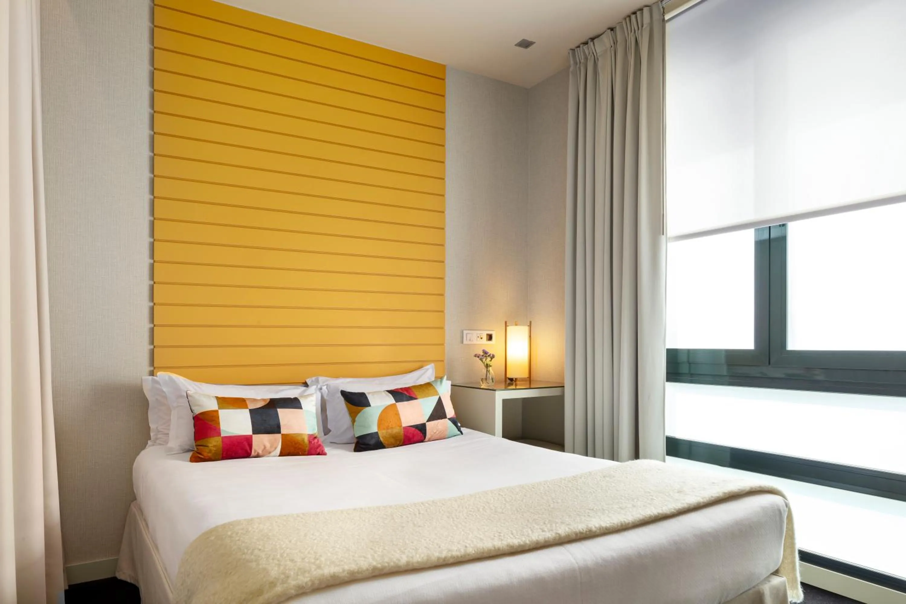 Small Interior Double Room in Hotel Miró