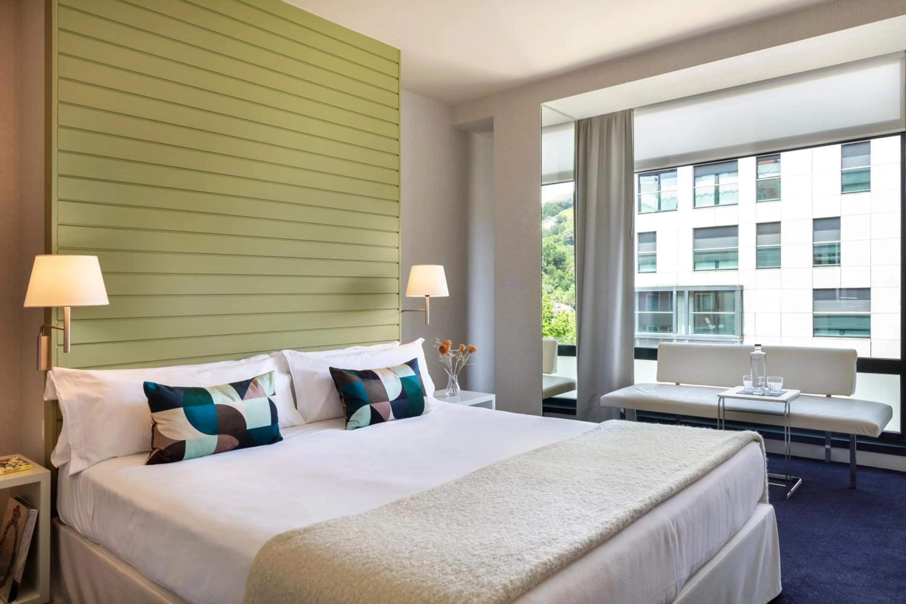 Premium Room with Guggenheim views in Hotel Miró