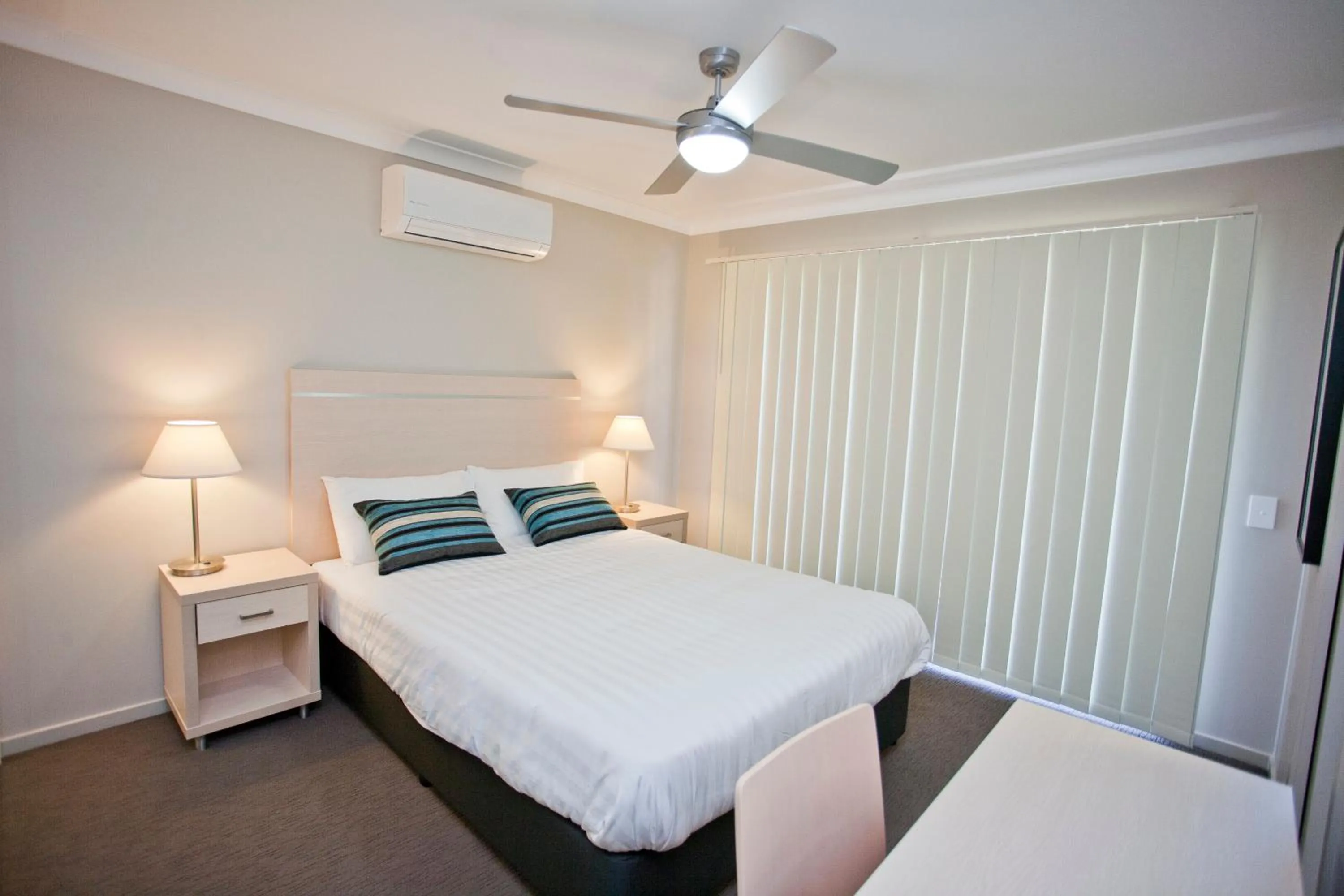 Three-Bedroom Villa with Pool View in Stonewood Villas