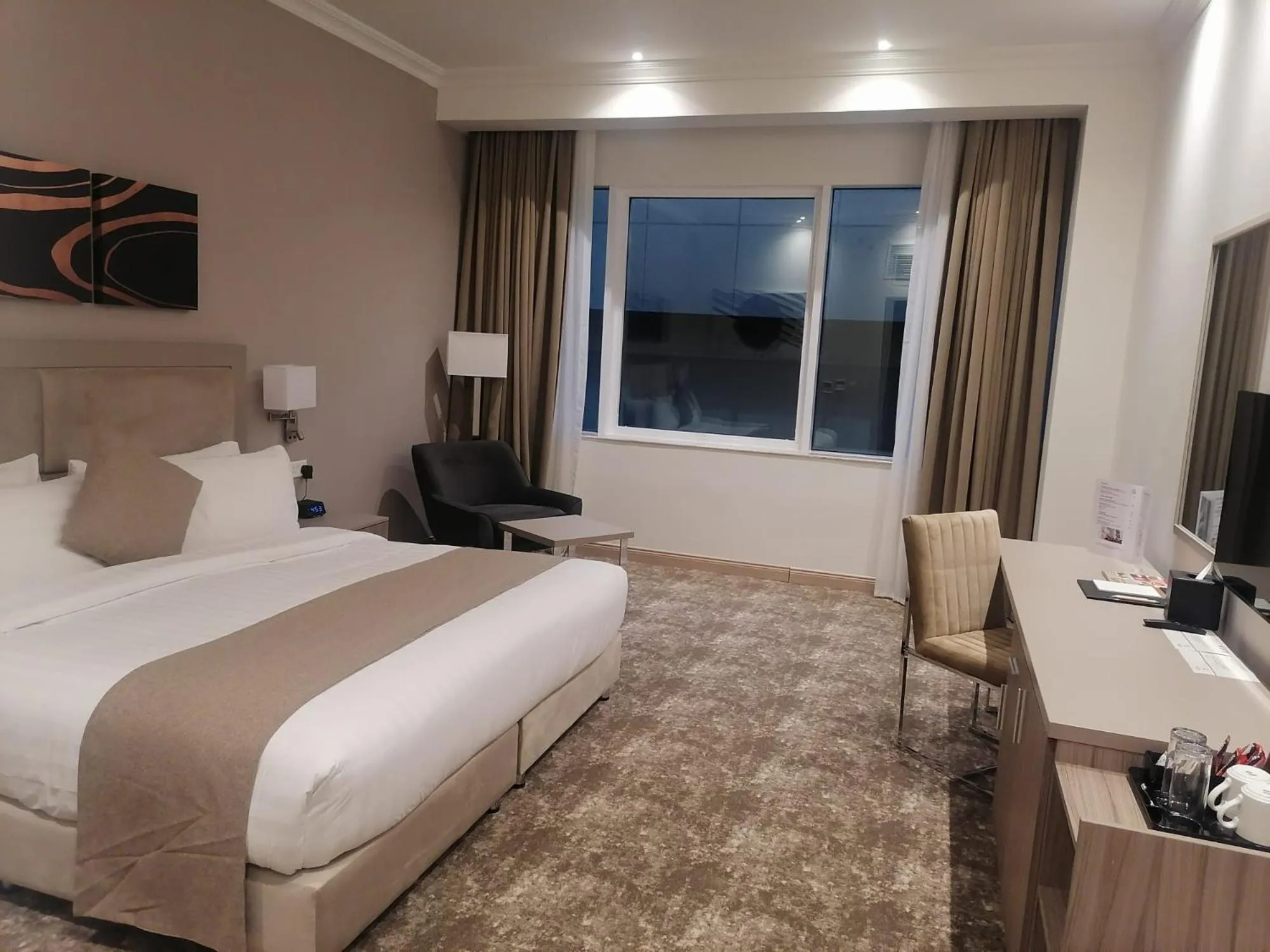 Superior King Room in Gloria Hotel & Suites Doha