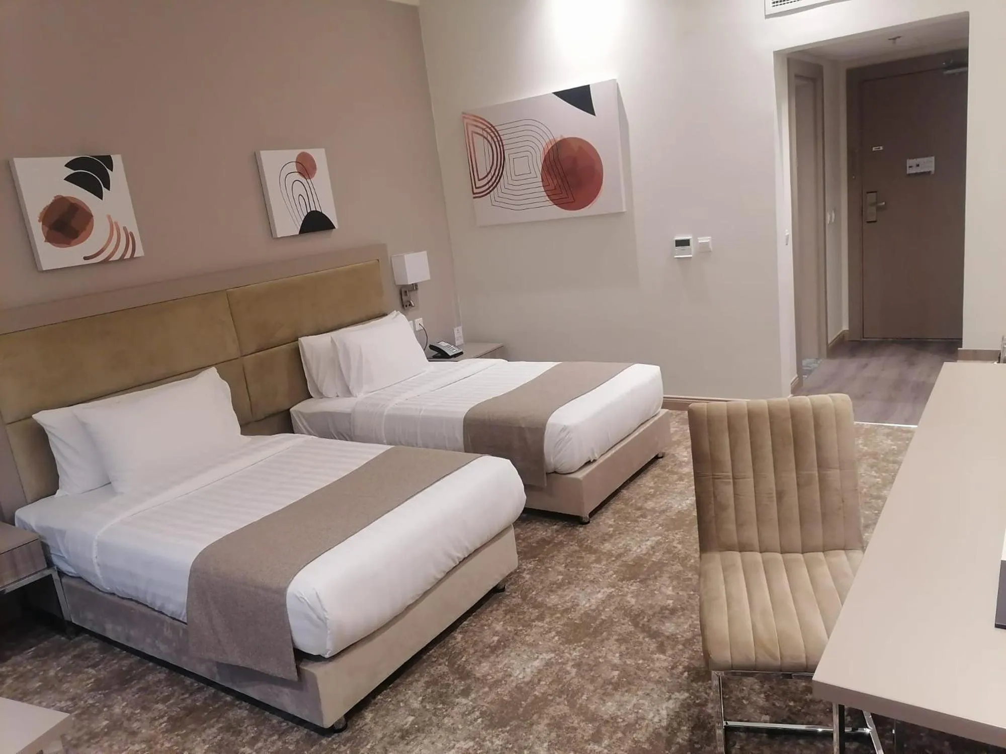Superior Twin Room in Gloria Hotel & Suites Doha
