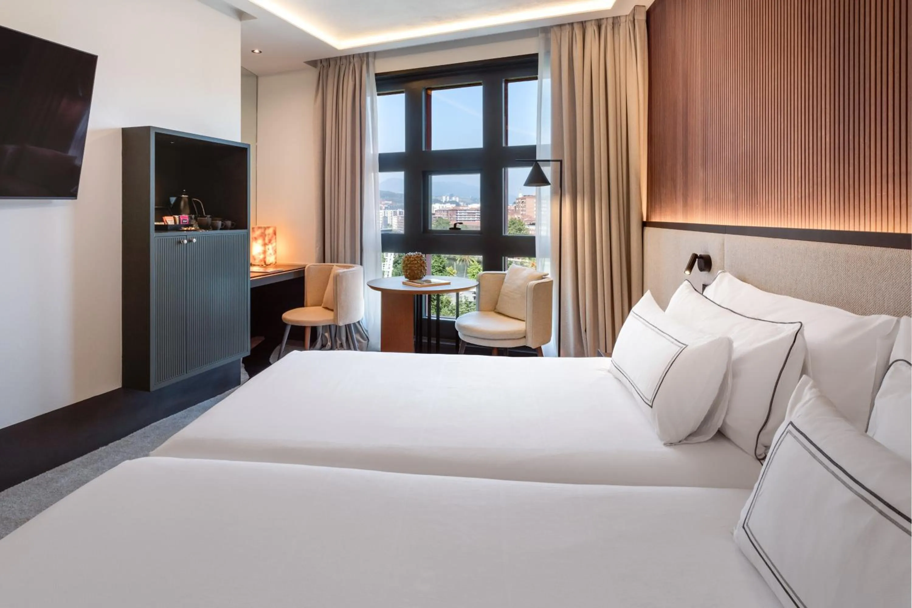 Meliá Room Ria View in Hotel Meliá Bilbao