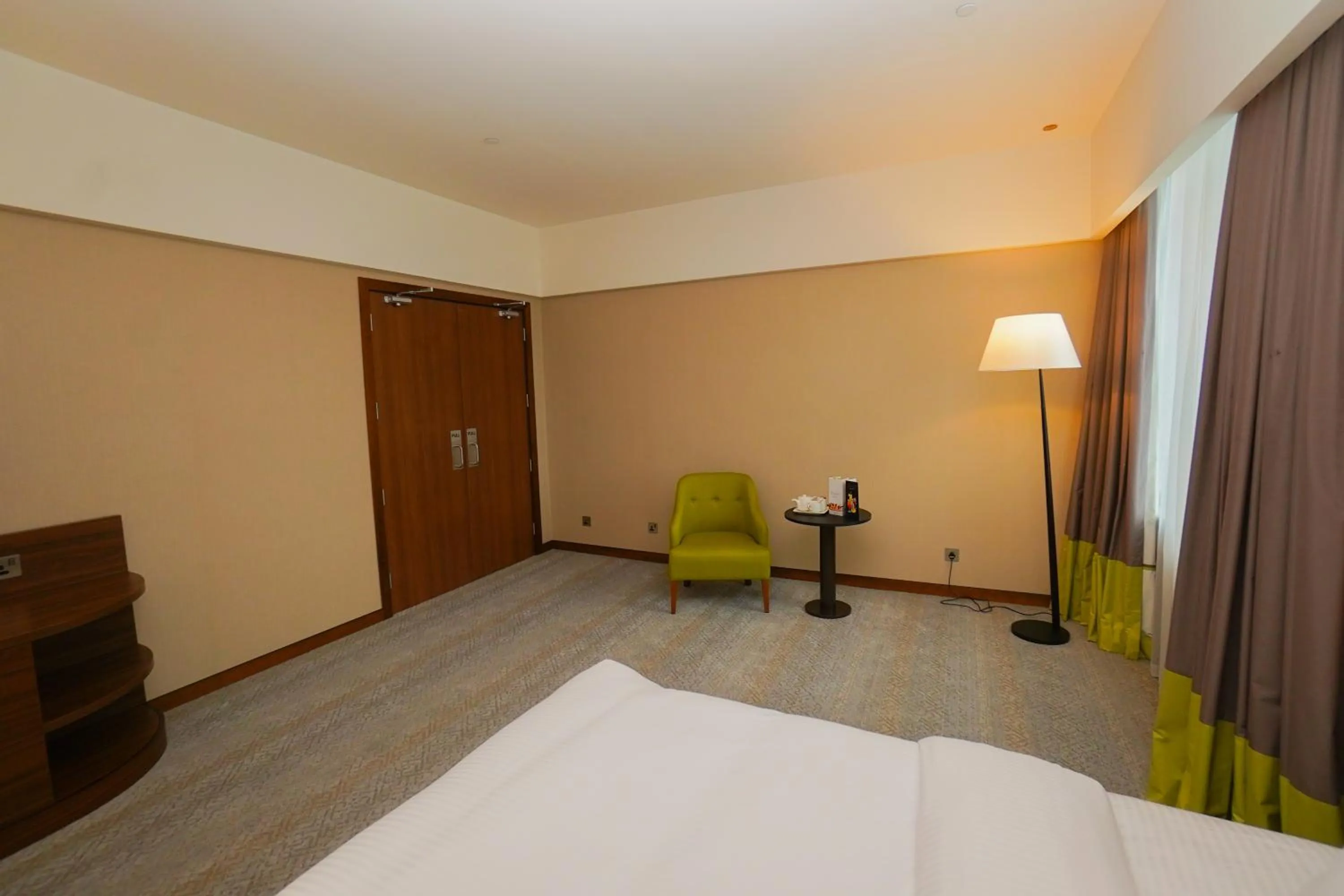 Superior Twin Room in The Grand Lux Hotel