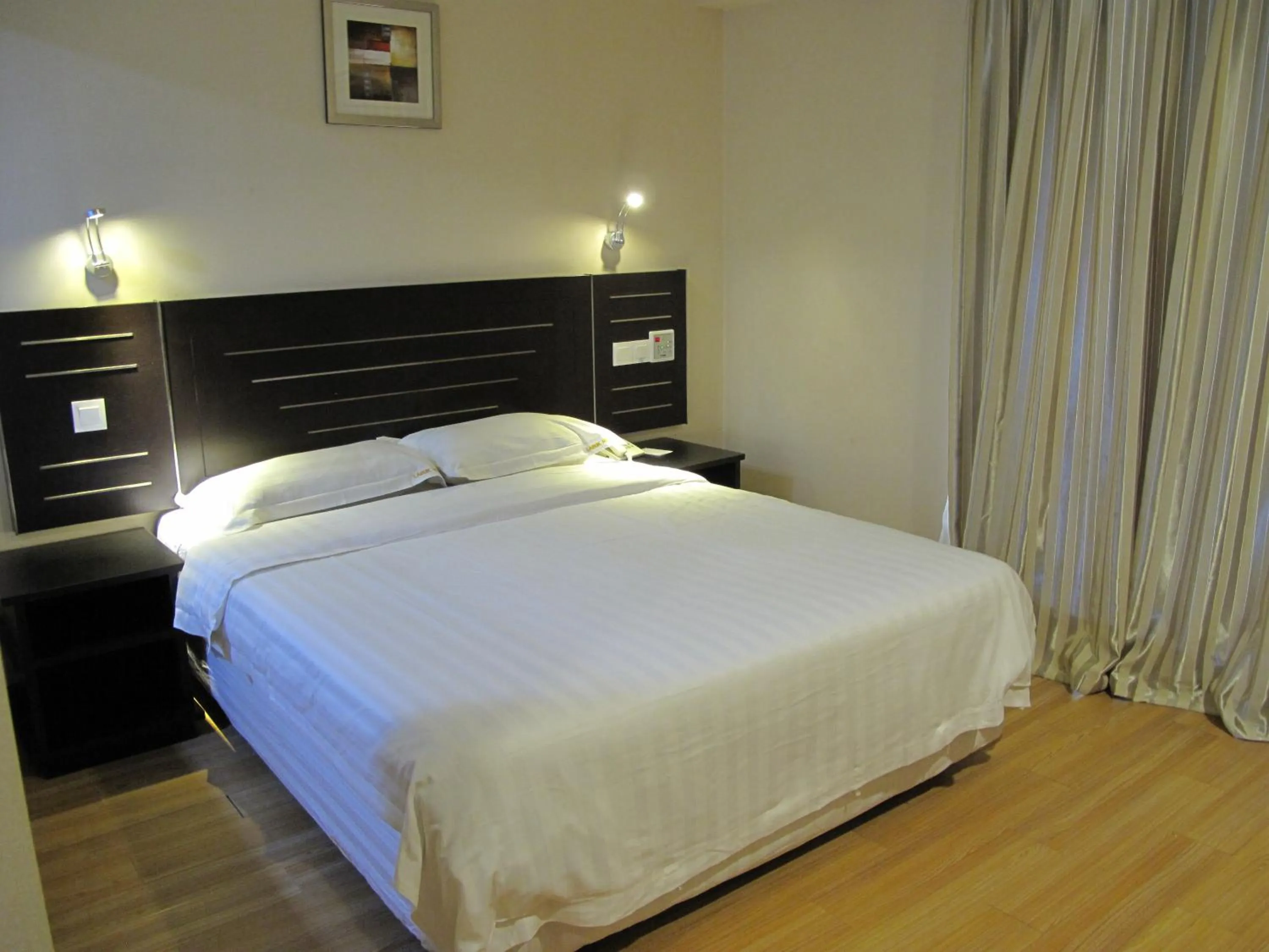 Standard Queen Room in Labuk Hotel