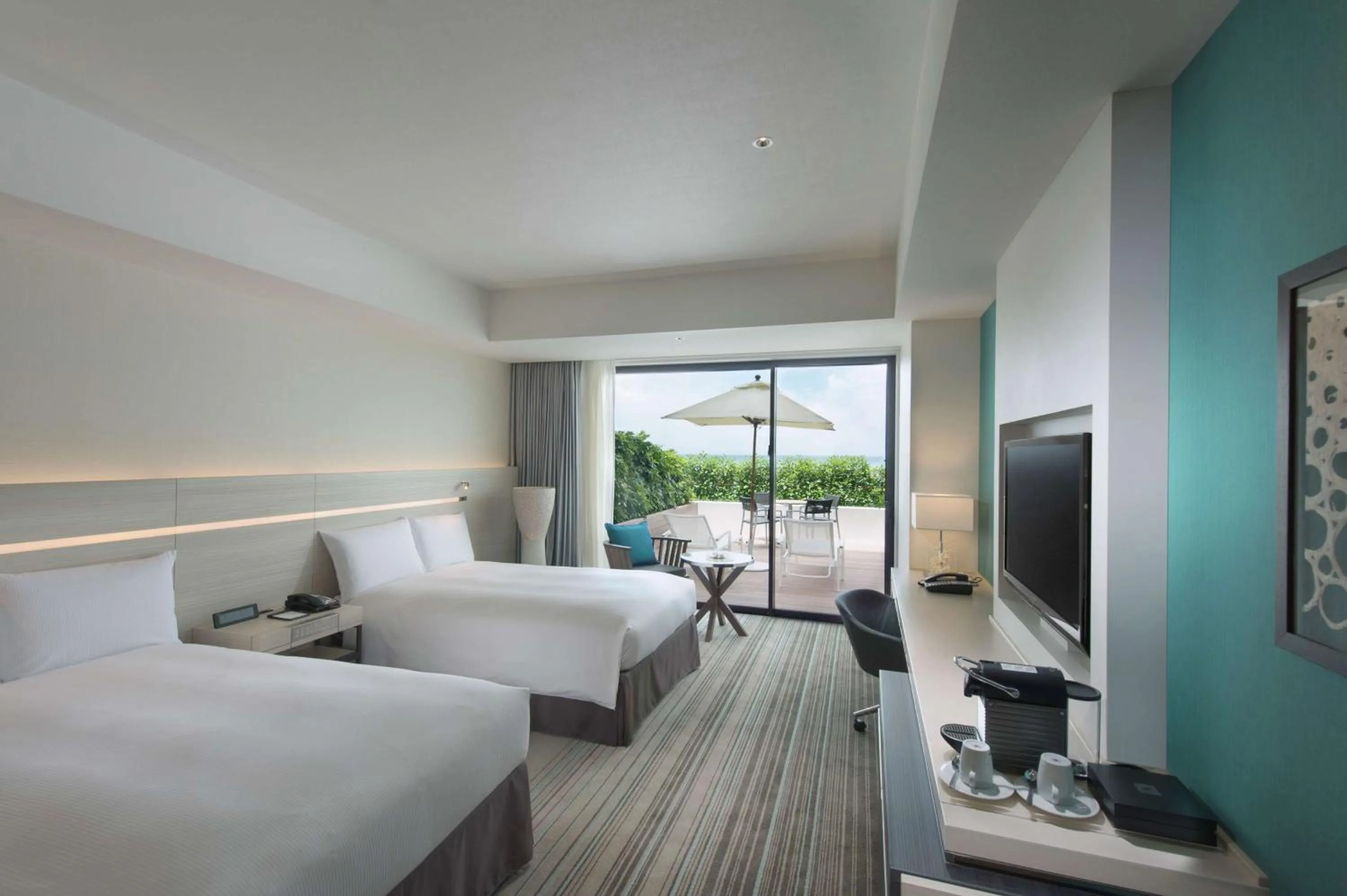 Twin Executive Room with Terrace in Hilton Okinawa Chatan Resort