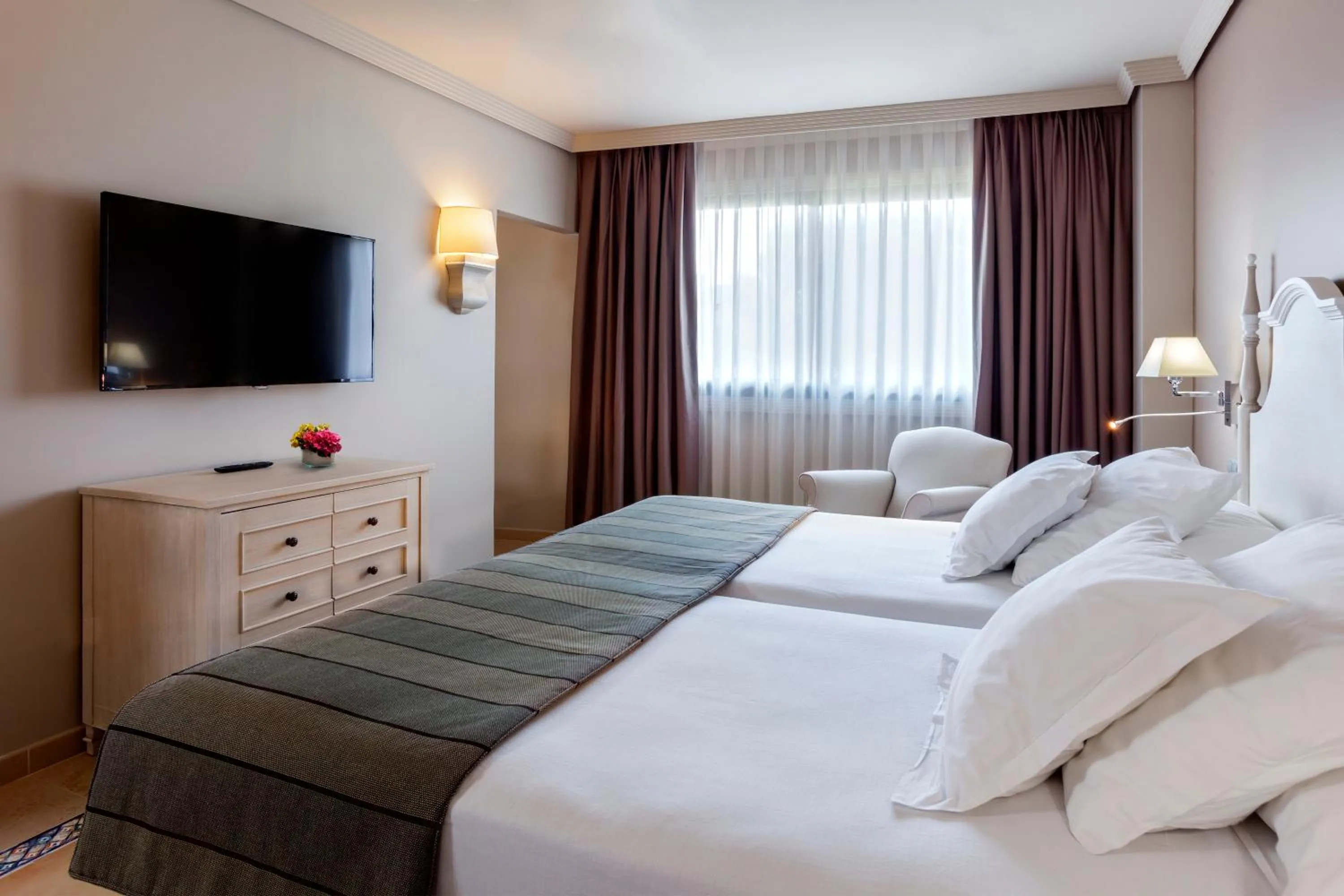 Family Junior Suite (2 Adults + 2 Children) in Barceló Marbella