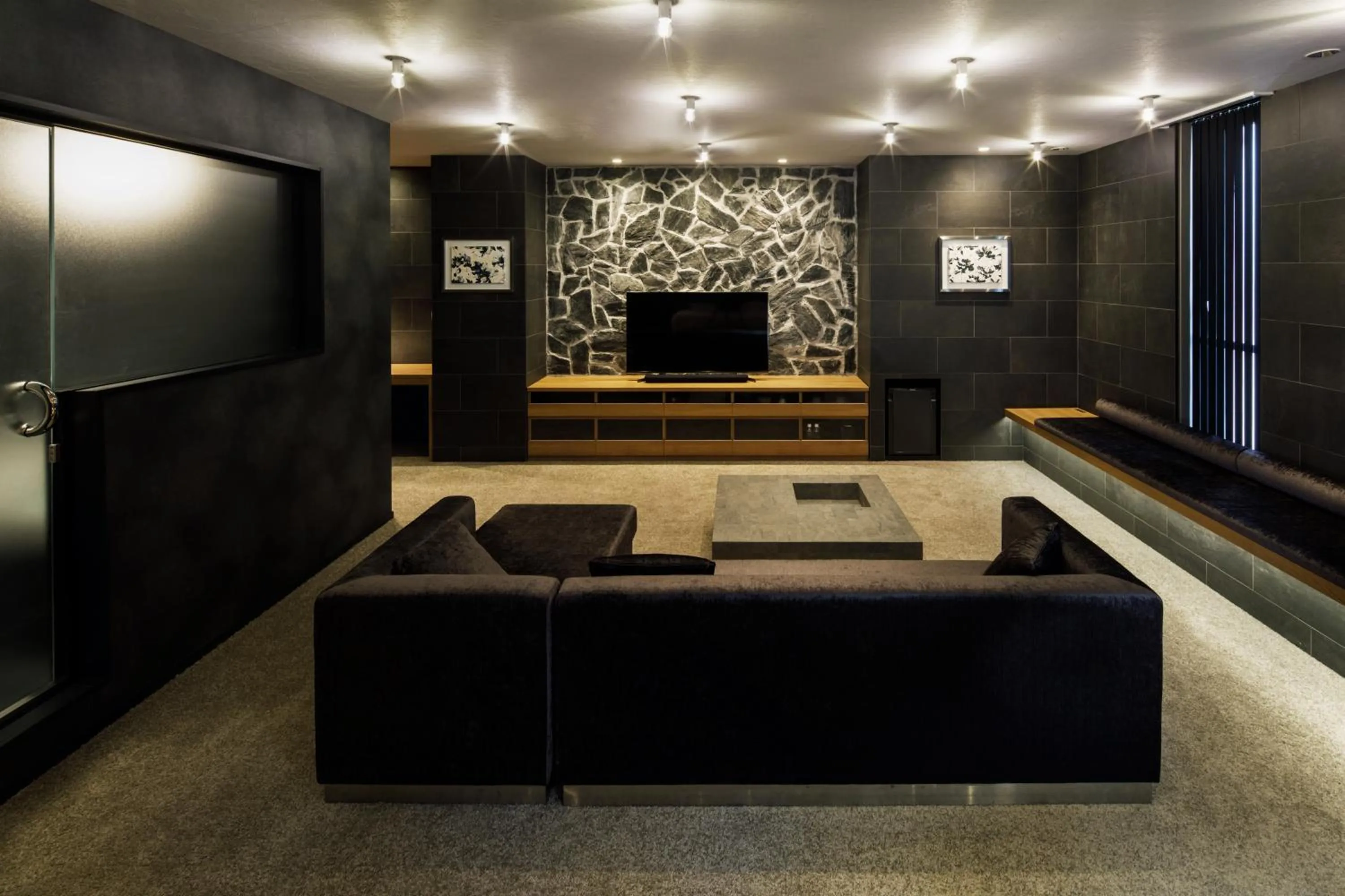 Executive Suite in The Screen