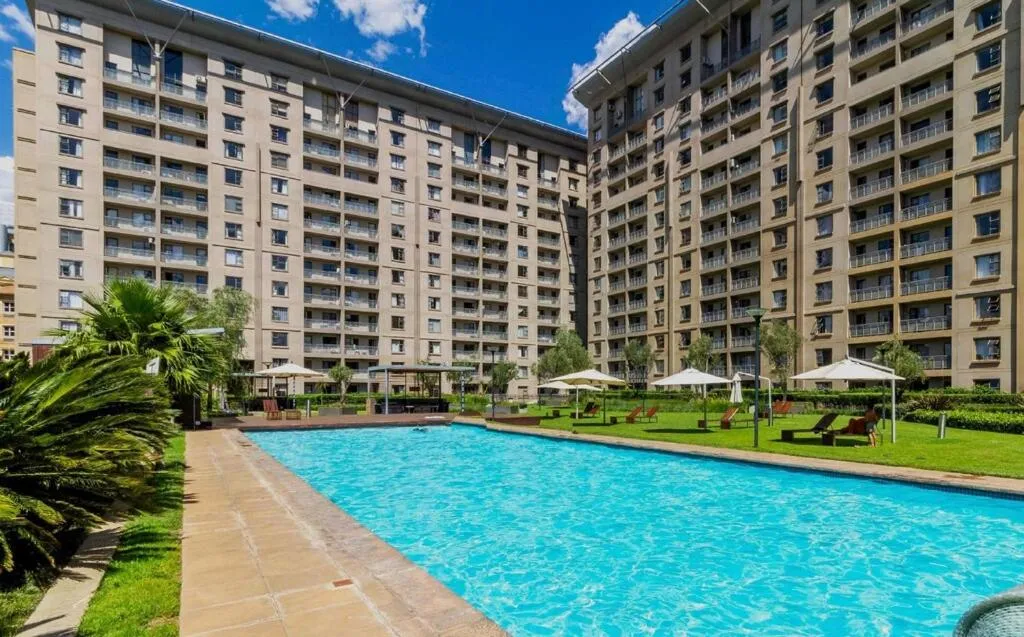 Apartment in Prestige Apartments Sandton at Westpoint