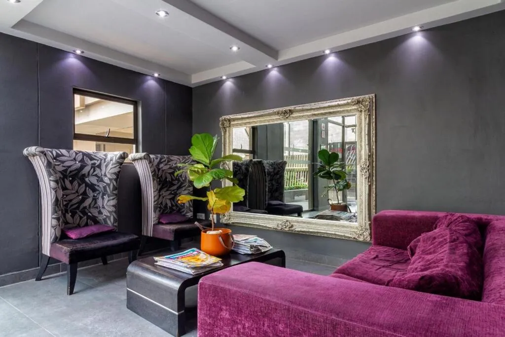 Luxury Two-Bedroom Apartment in Prestige Apartments Sandton at Westpoint