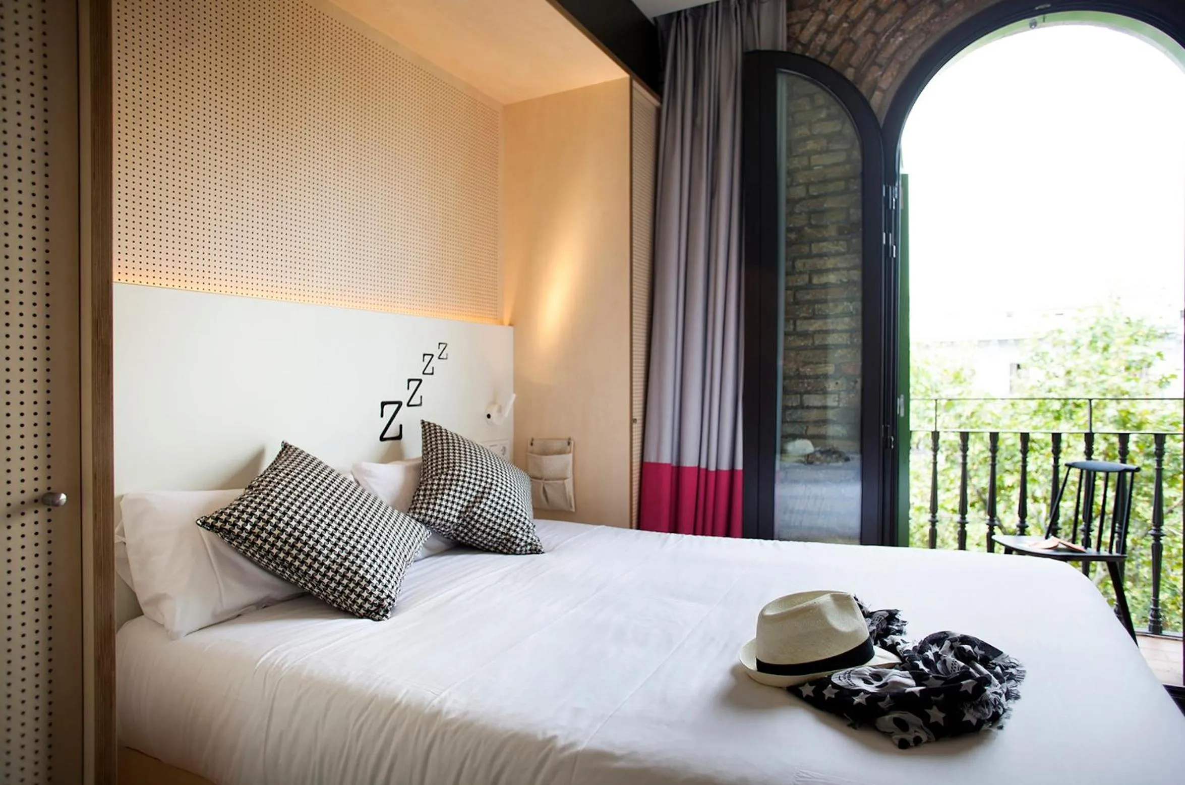 Double Room in TOC Hostel Barcelona