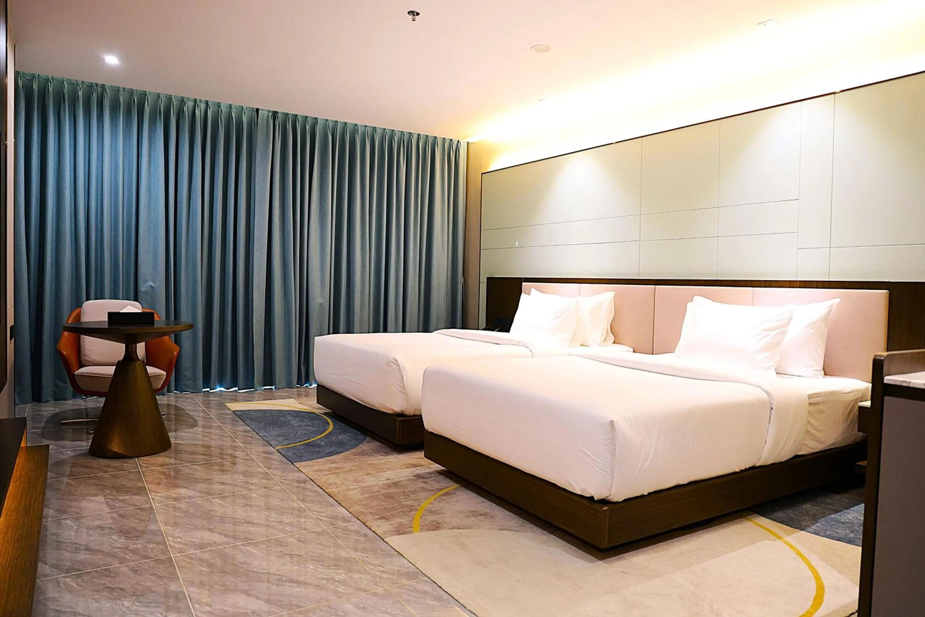 Supreme Deluxe Twin Mountain and River View  in Castle Bayview Resort & Spa