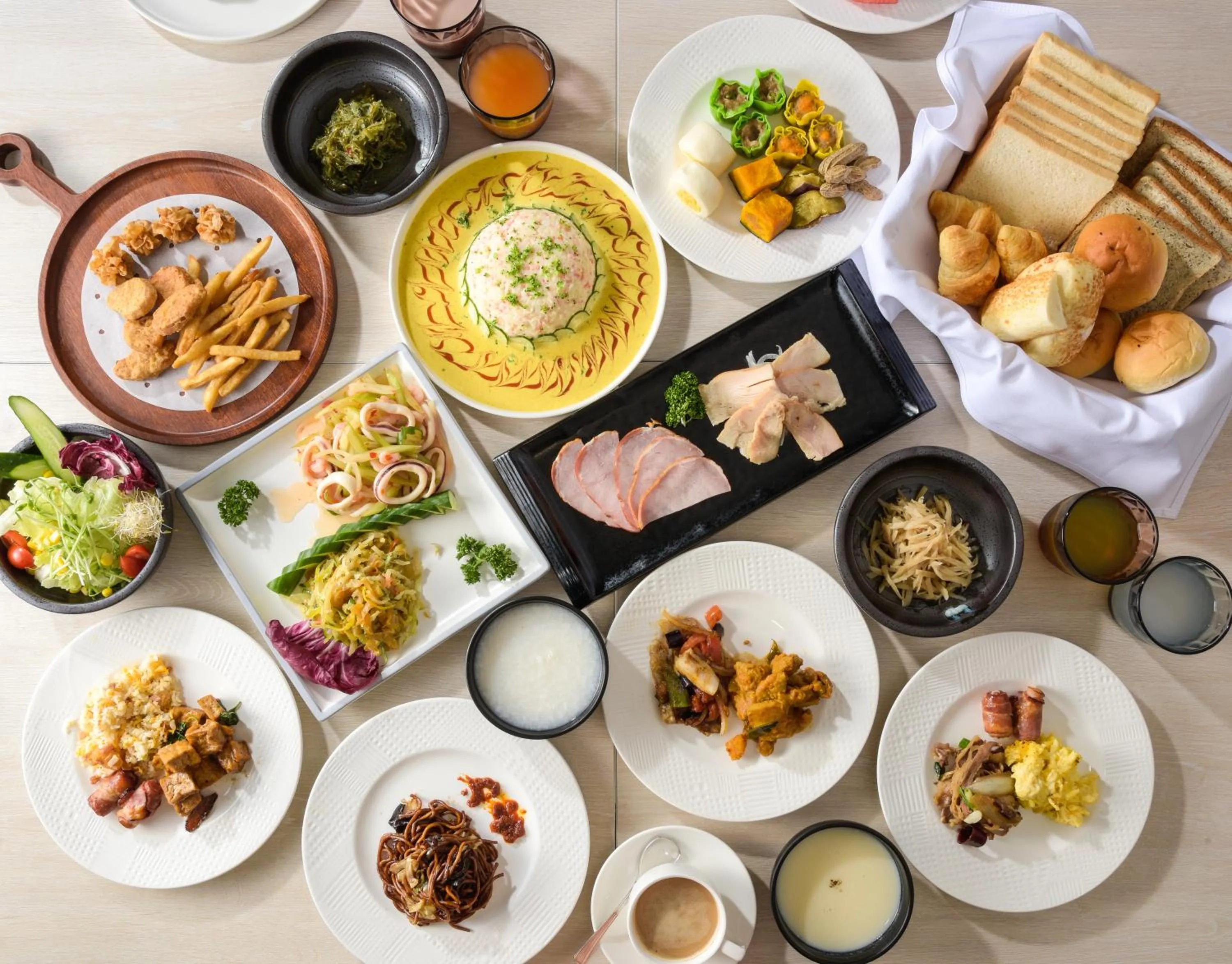 Standard Quadruple Room in Spring Rhapsody Hotel