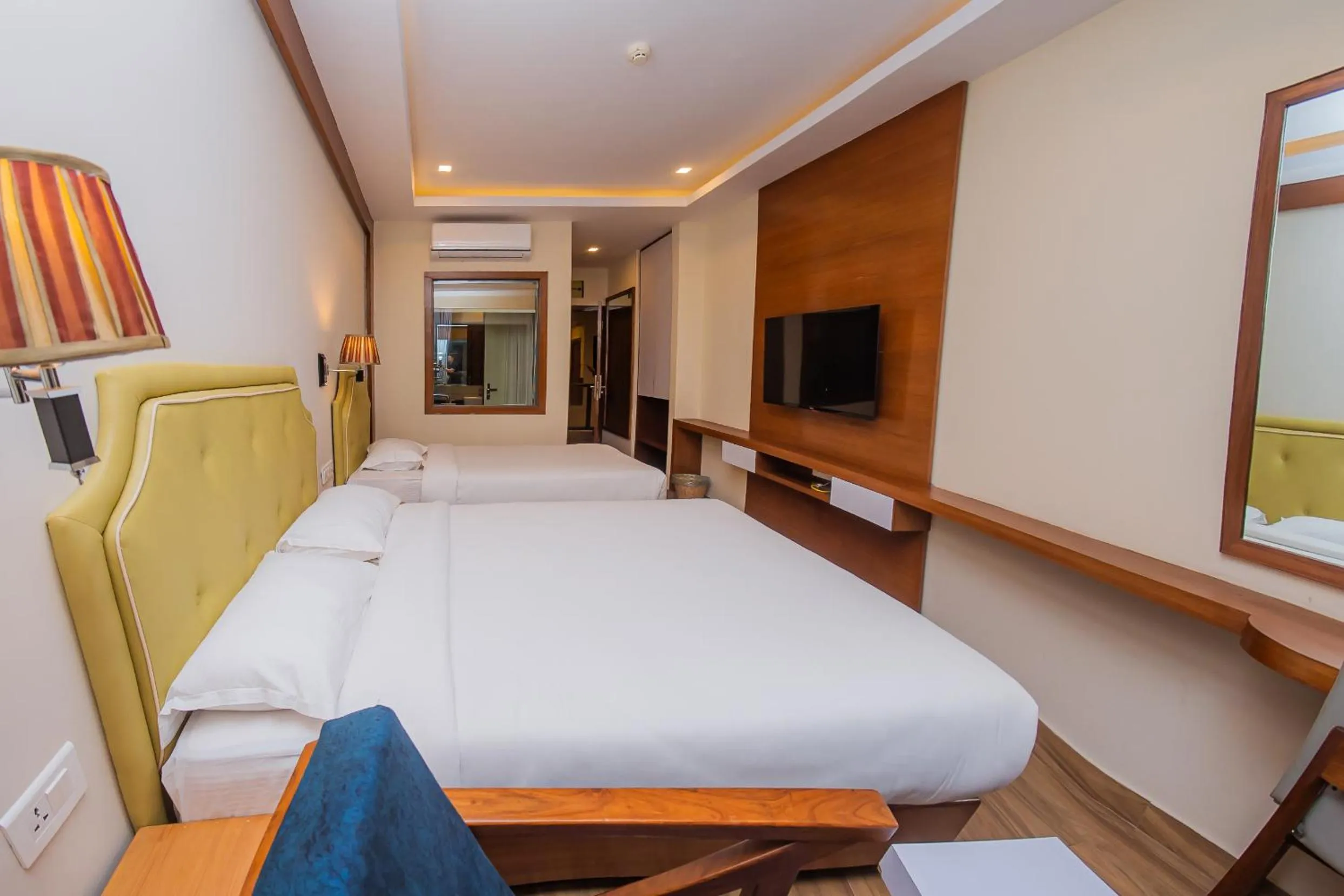 Deluxe Family Room in Hotel Fewa Trip