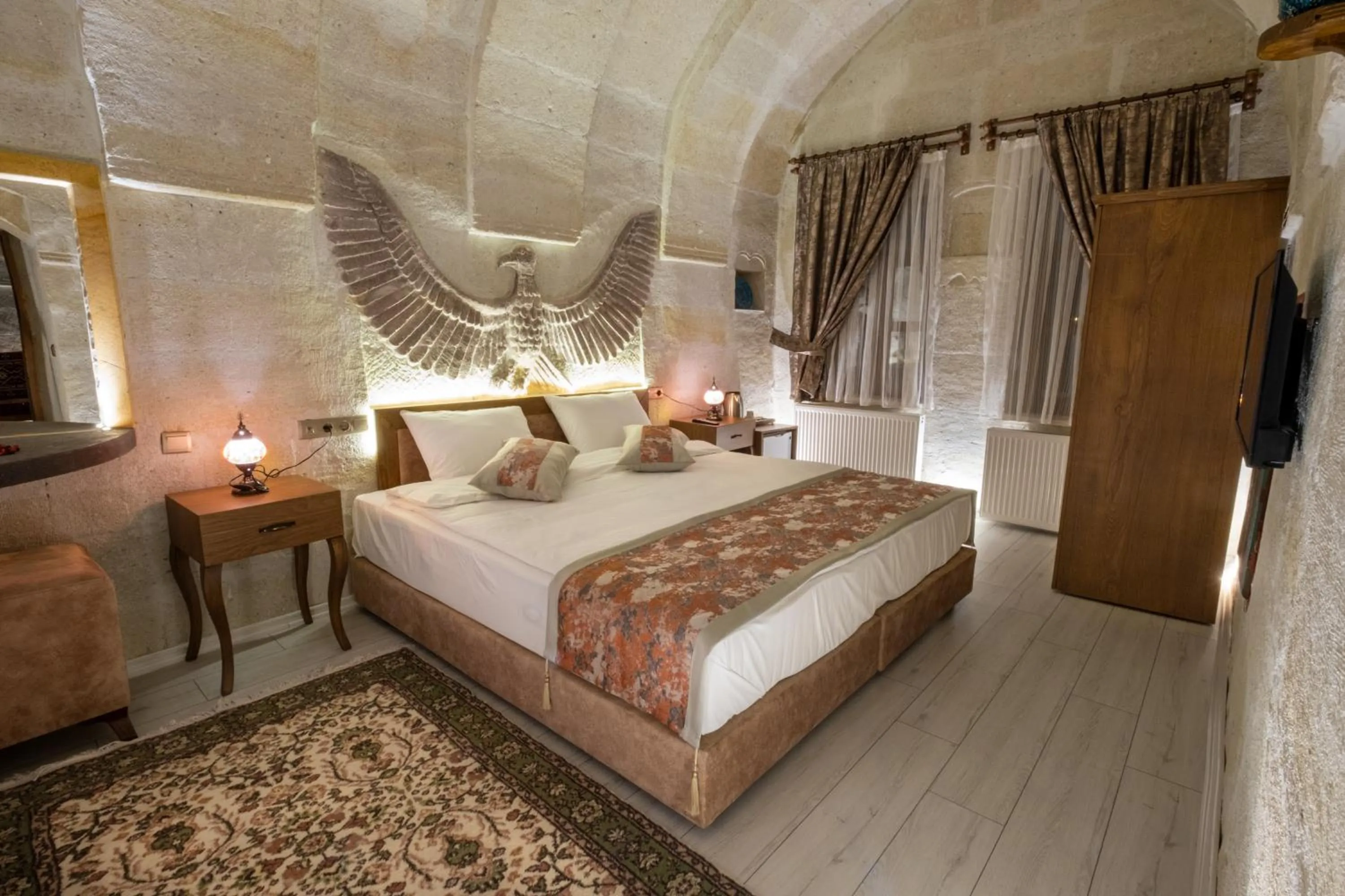 Superior Suite in Mesken Cave Suites