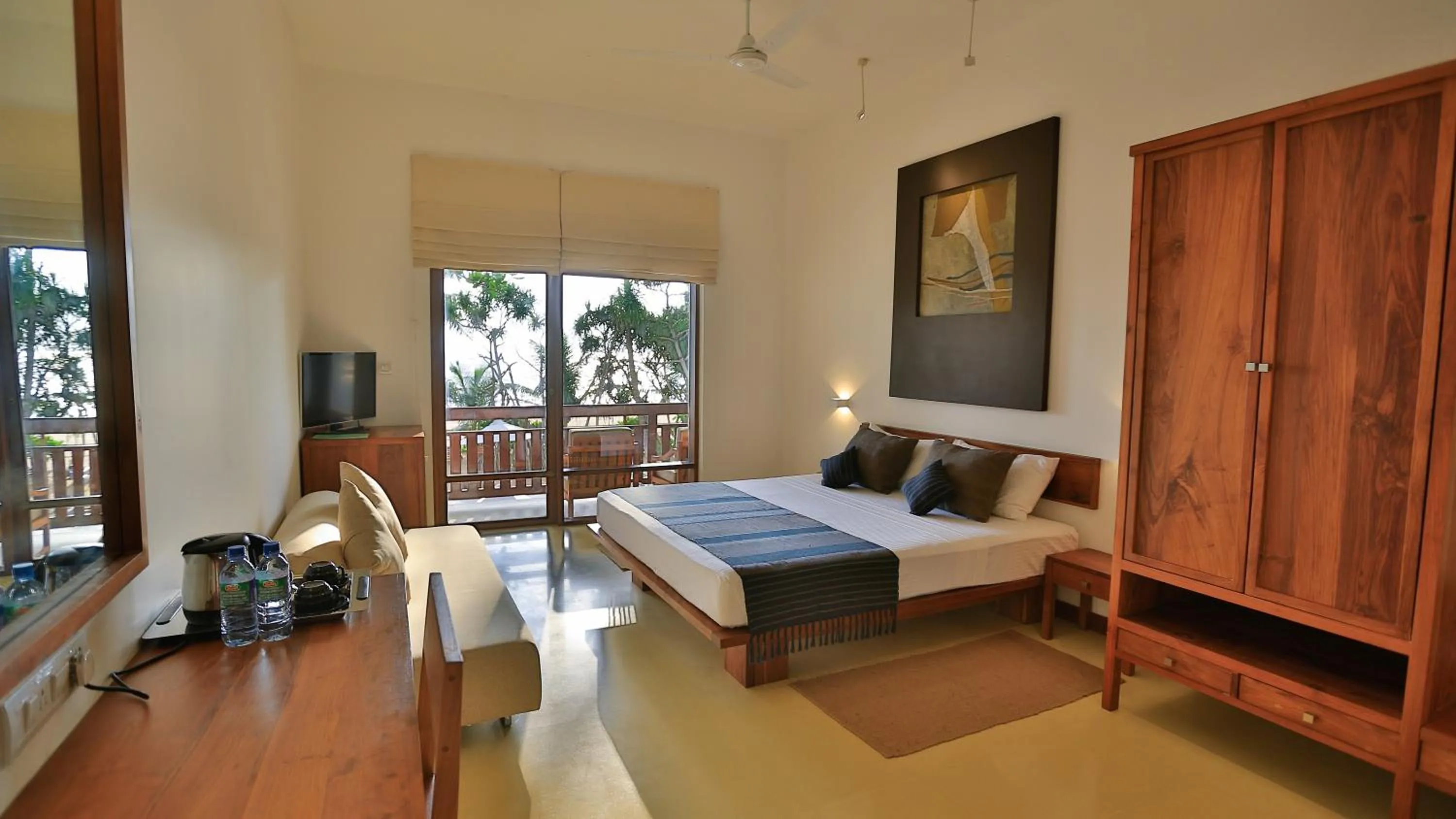 Superior Double Room with Balcony with 10% Discount on Spa Treatment in Pandanus Beach Resort & Spa