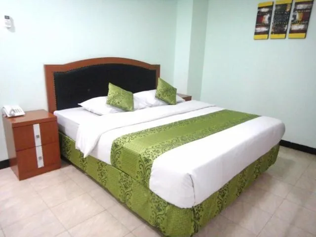 Deluxe Double Room in Karsa Utama Hotel
