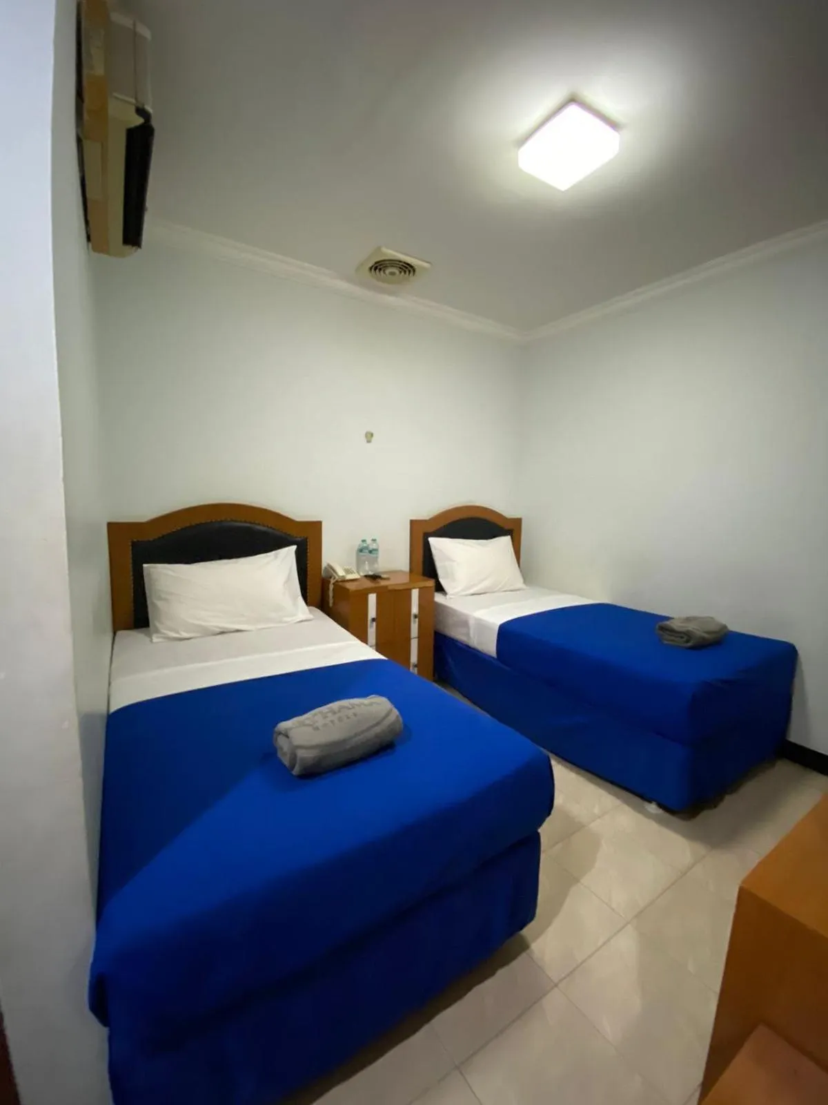 Standard Twin Room in Karsa Utama Hotel