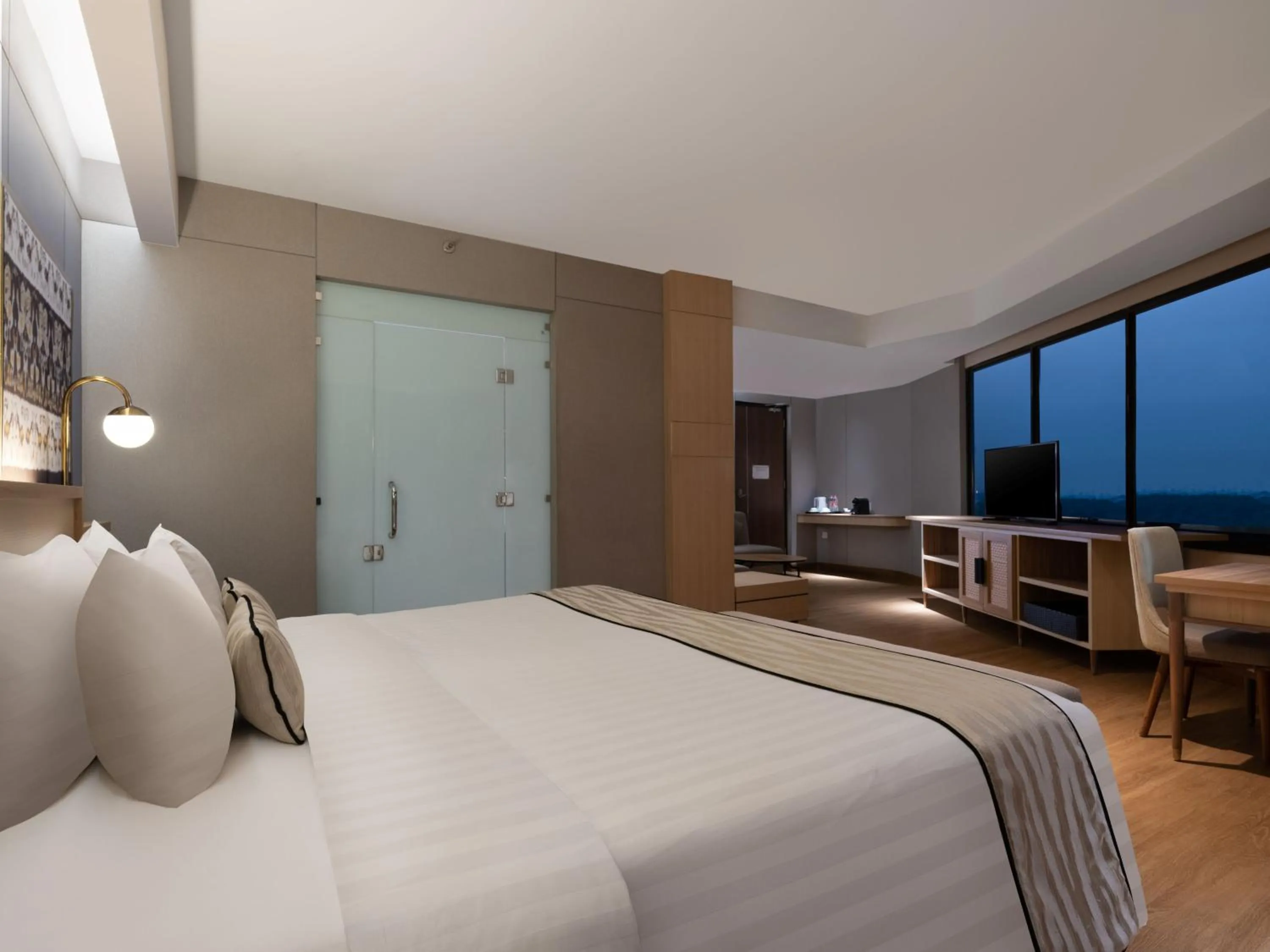 Executive Suite in Santika Premiere Bintaro