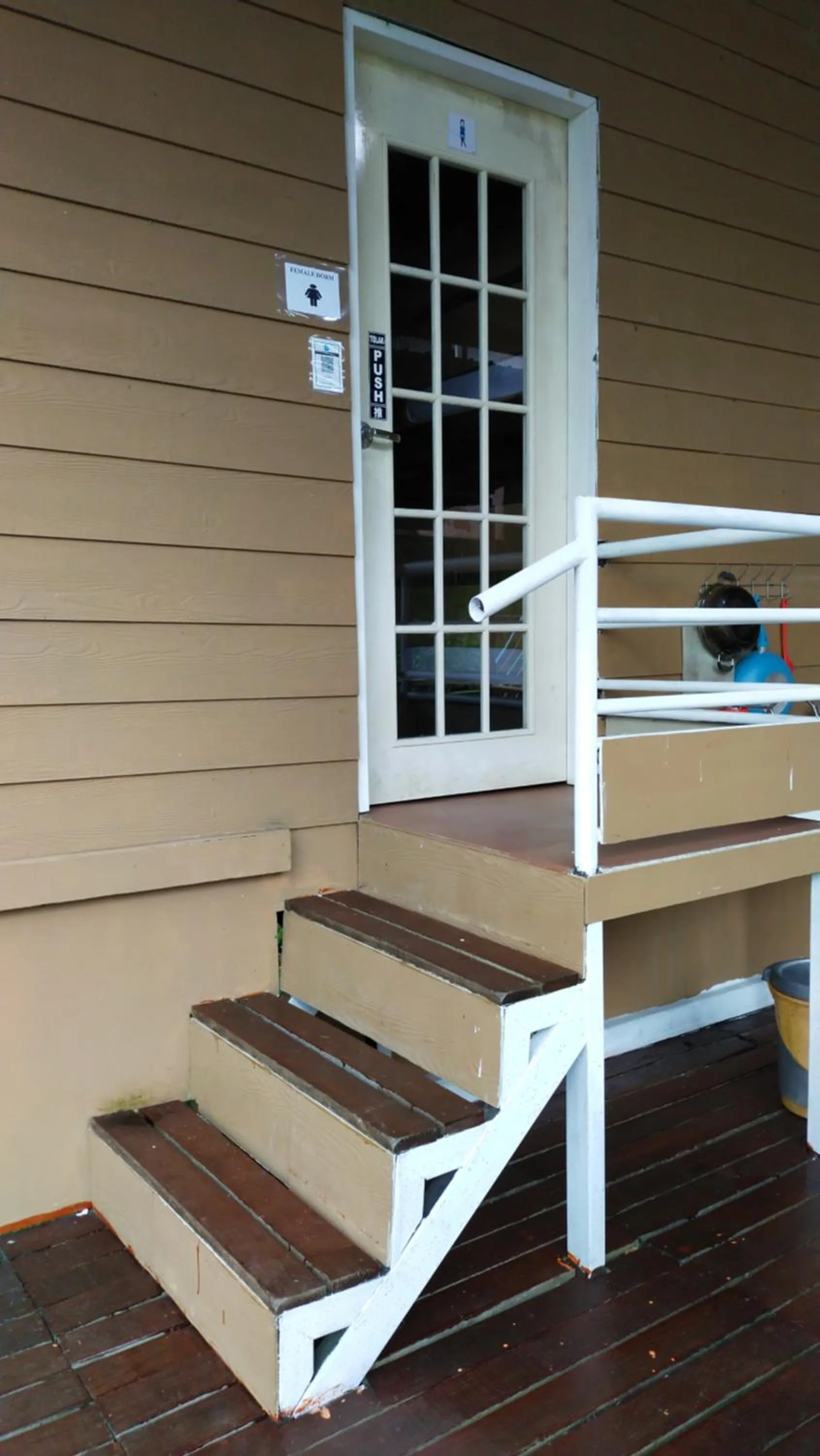 8-Bed Female Dormitory Room - single occupancy in Happy Garden