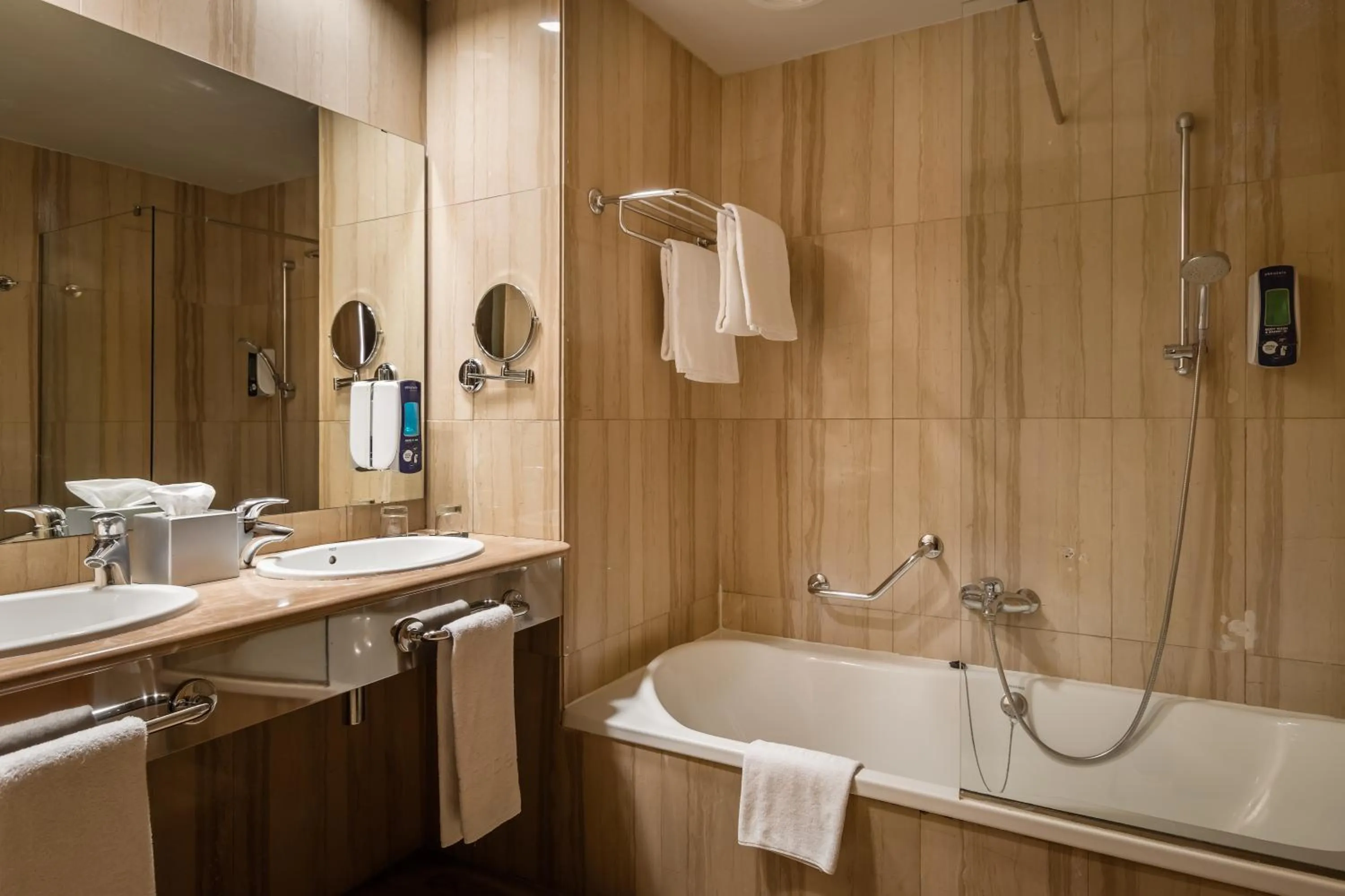 Suite in Hotel SB Ciutat Tarragona