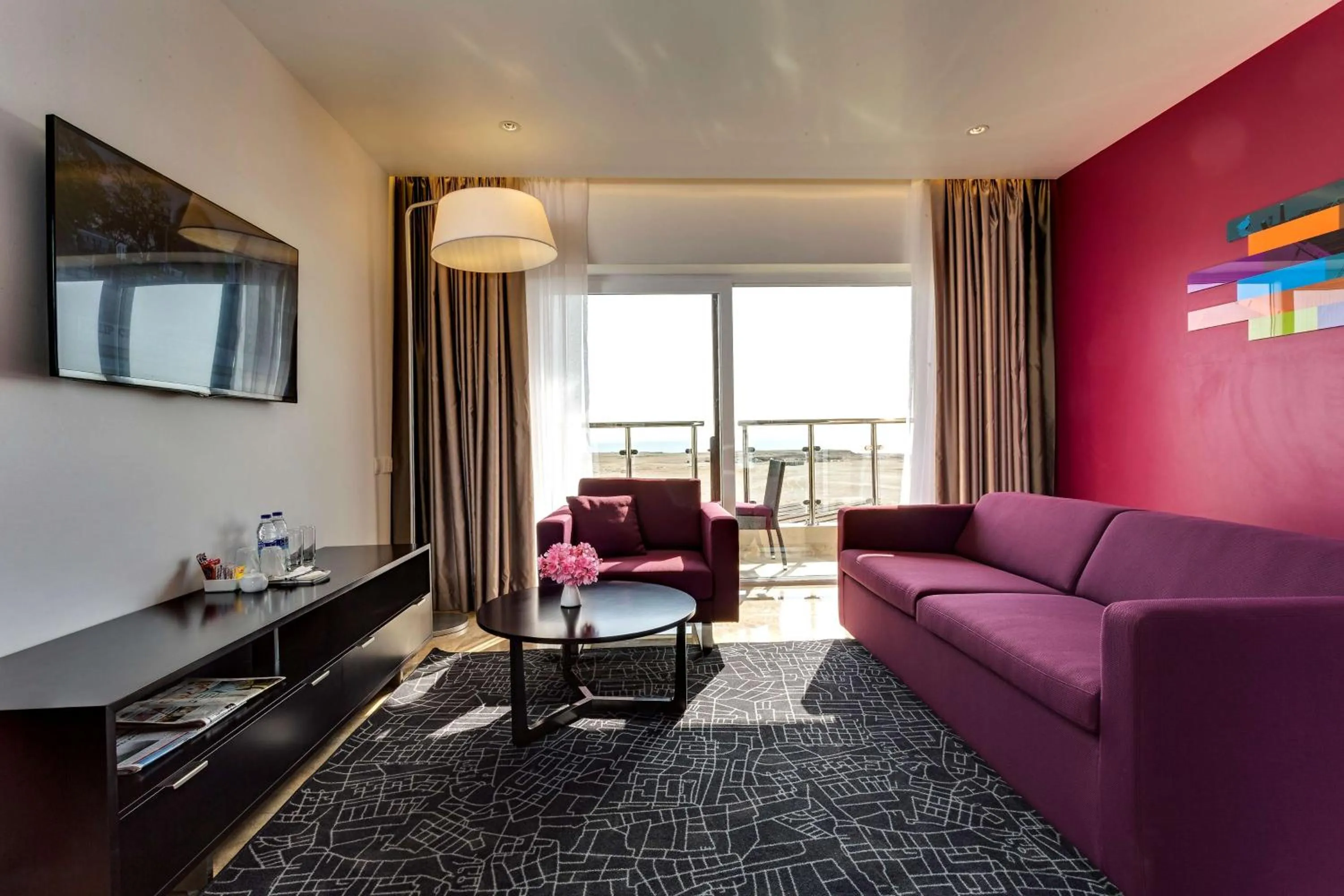 One-Bedroom Apartment with Terrace and Sea View in Park Inn by Radisson Hotel and Residence Duqm