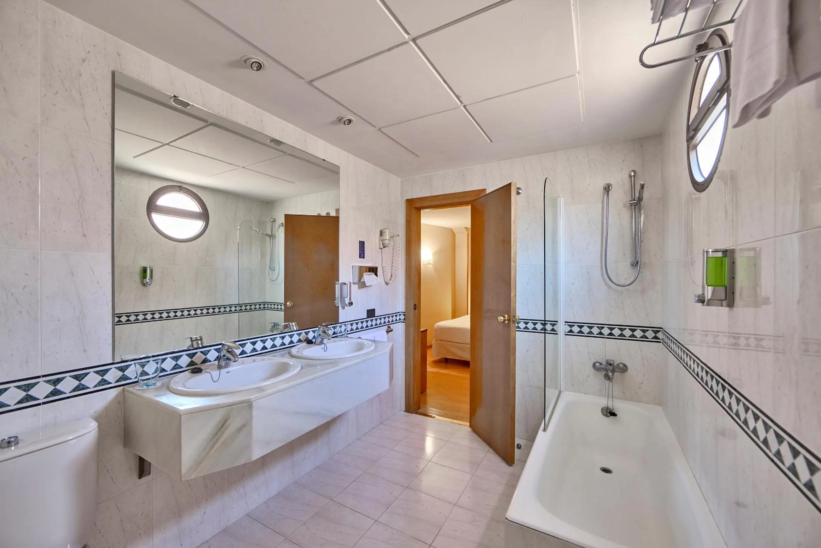 Single Room in Civis Jaime I