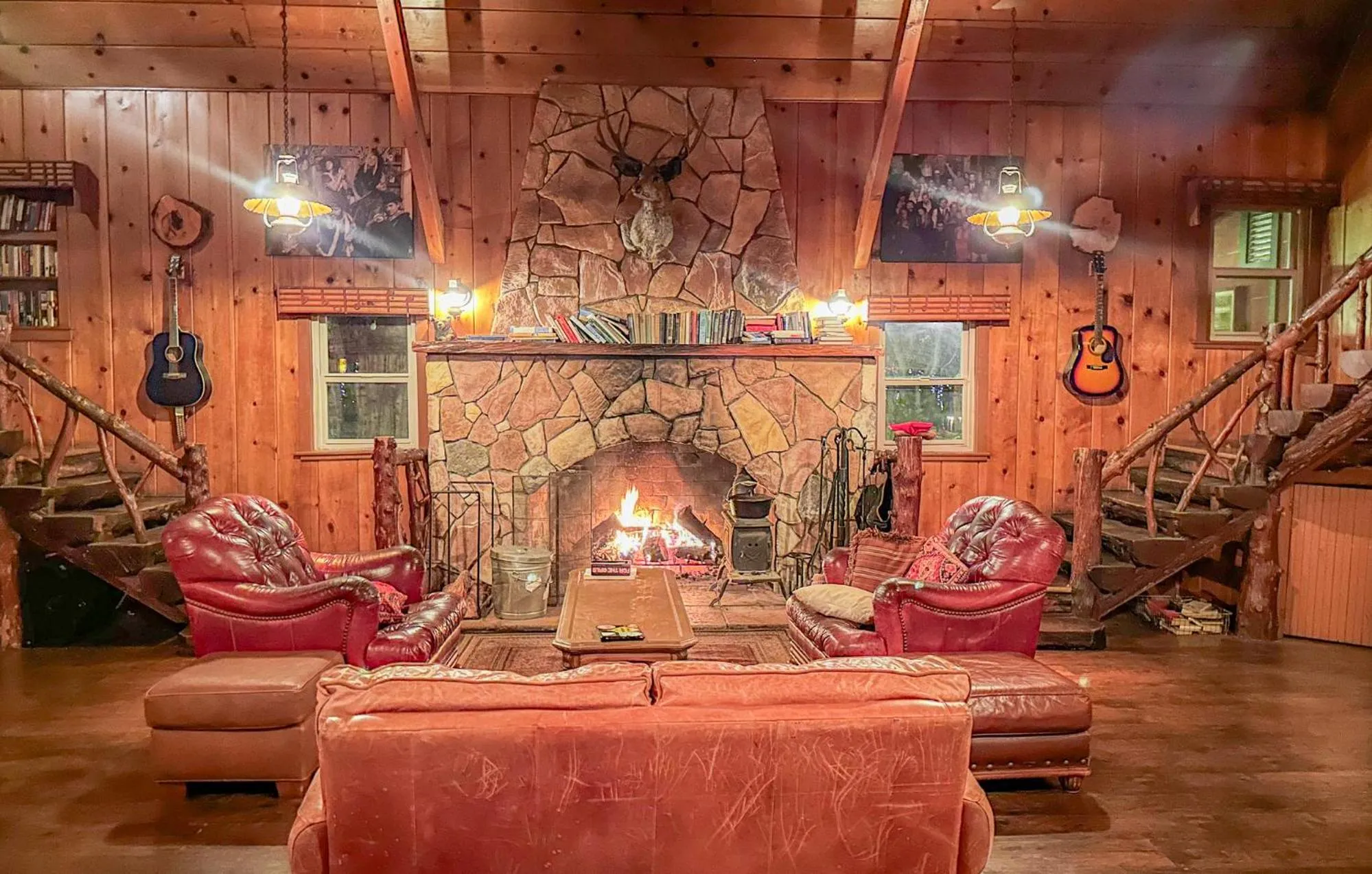 Seven-Bedroom House in ITH Big Bear Lake Hostel & Lodge