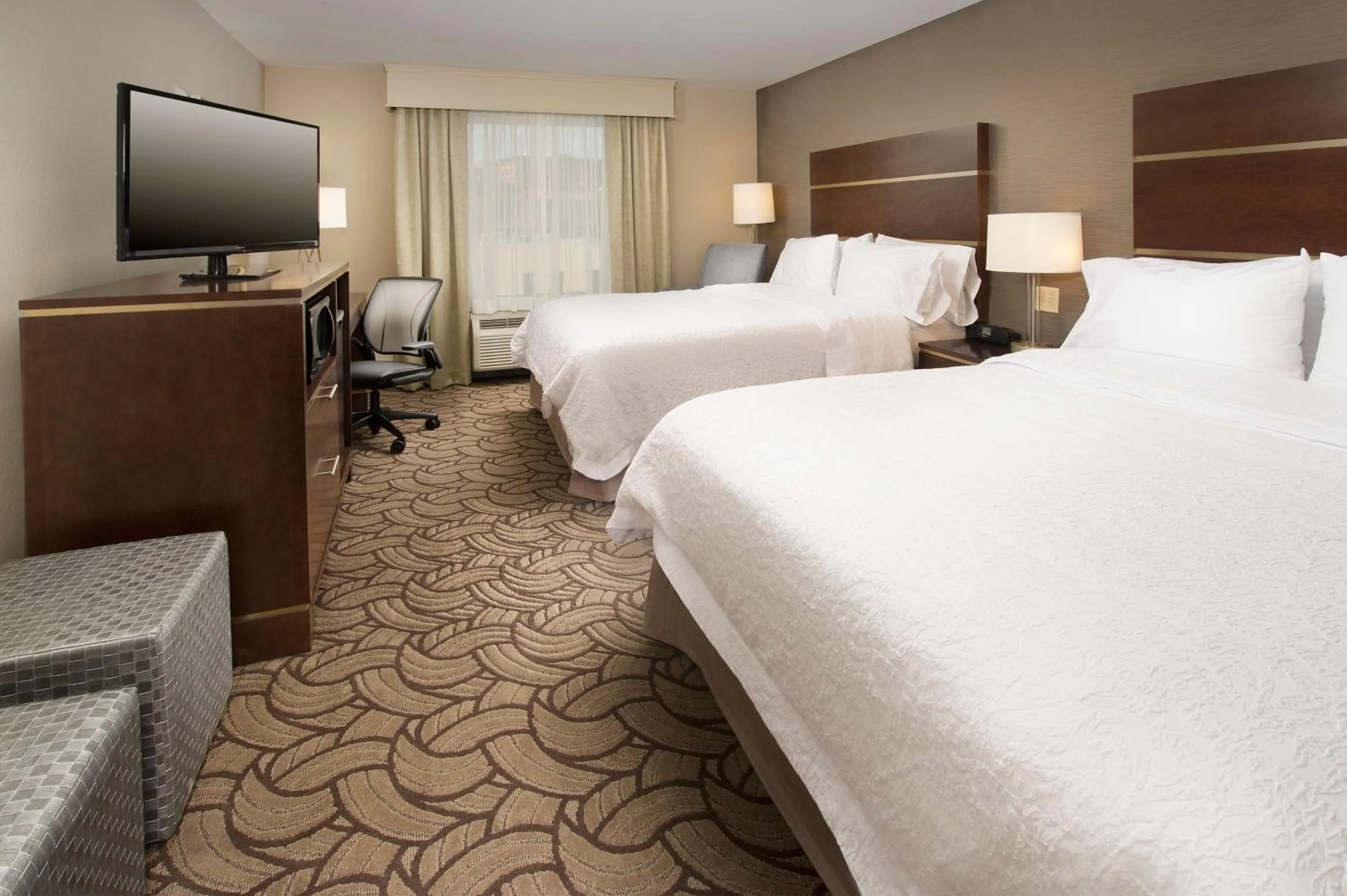 Queen Room with Two Queen Beds - Hearing Access/Non-Smoking in Hampton Inn & Suites San Antonio-Downtown/Market Square