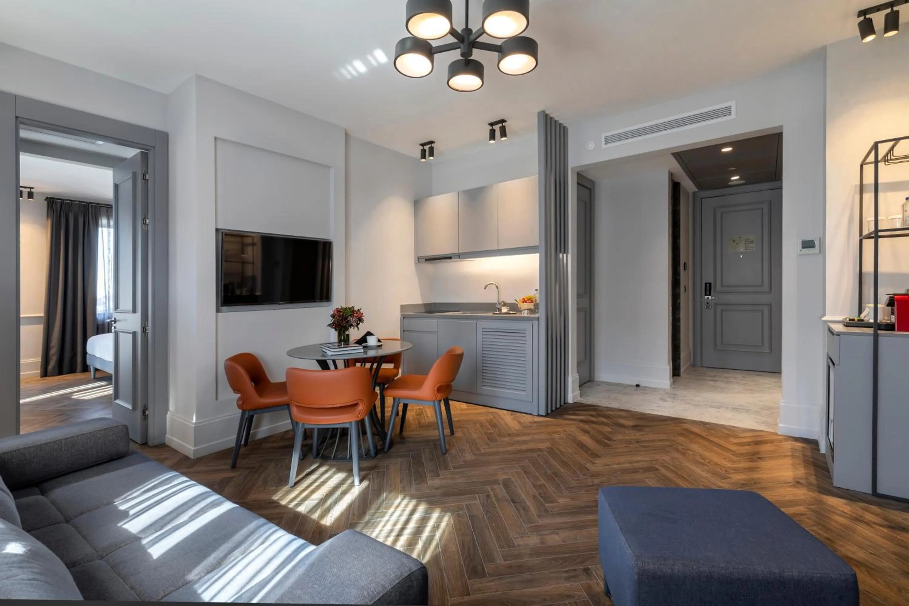 Suite with City View in Wish More Hotel Şişli