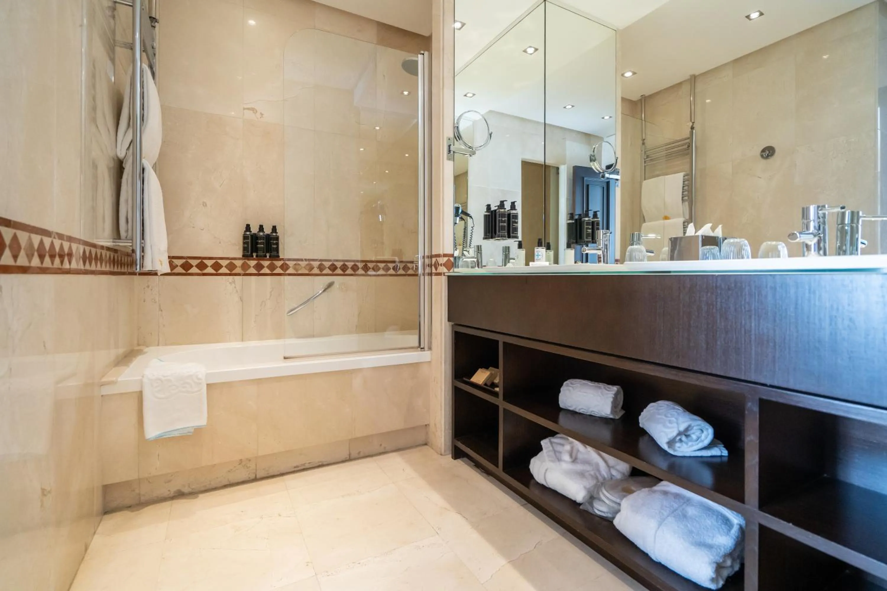 Deluxe Triple Room with partial Sea/Hill View in GPRO Valparaiso Palace & Spa