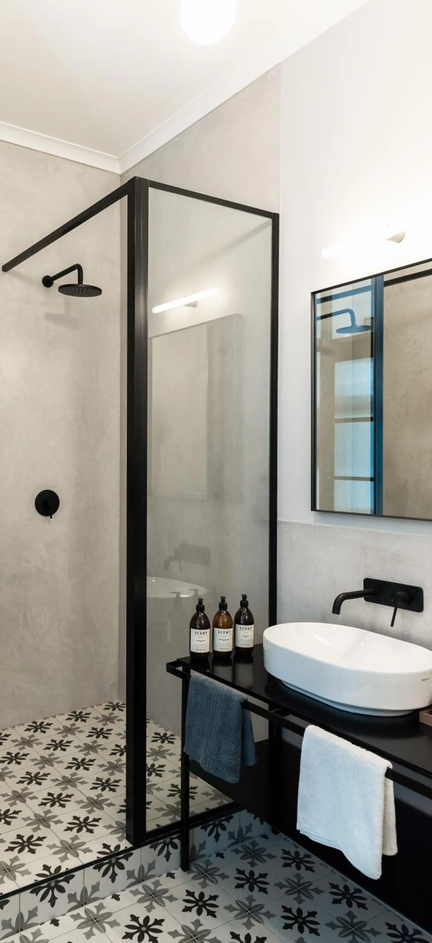 Deluxe Room in iGadi House Boutique Hotel