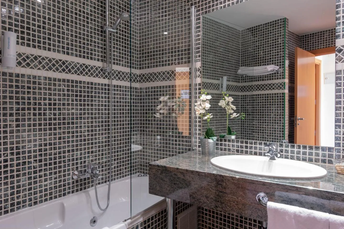 Standard Family Room in Hotel Real