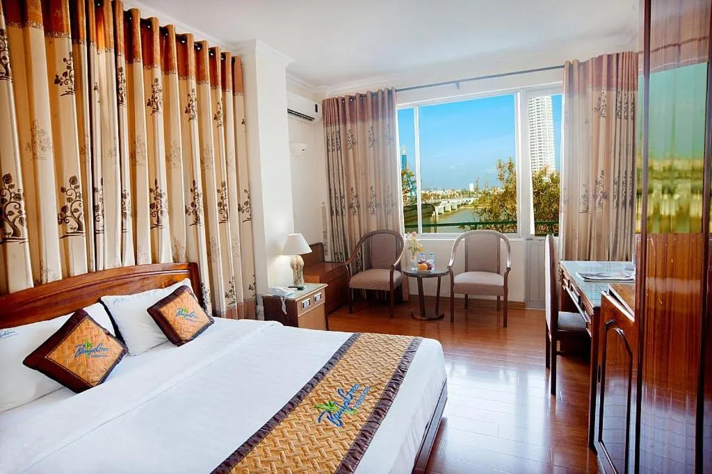 Deluxe Double or Twin Room with River View in Bamboo Green Riverside Hotel