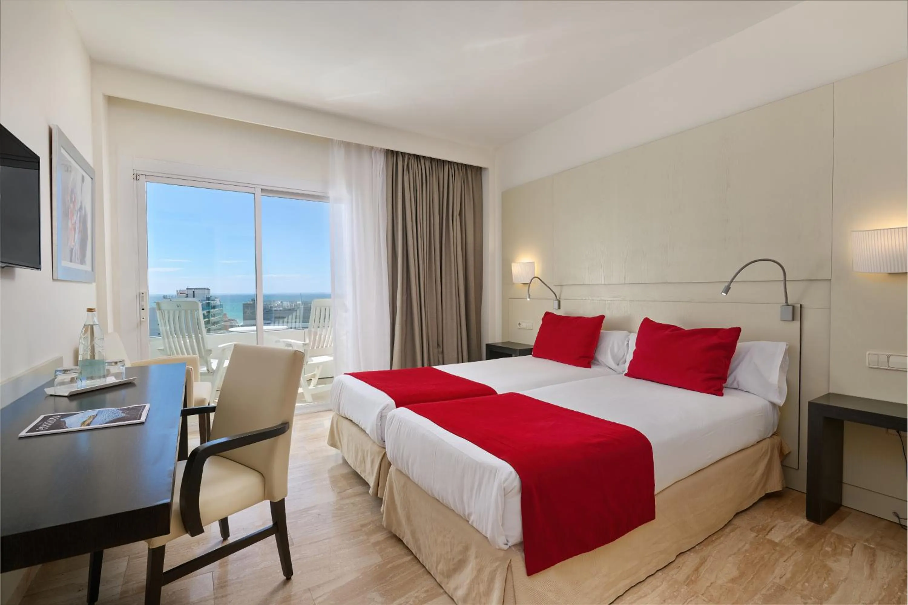 Double or Twin Room with Sea View in Grupotel Taurus Park