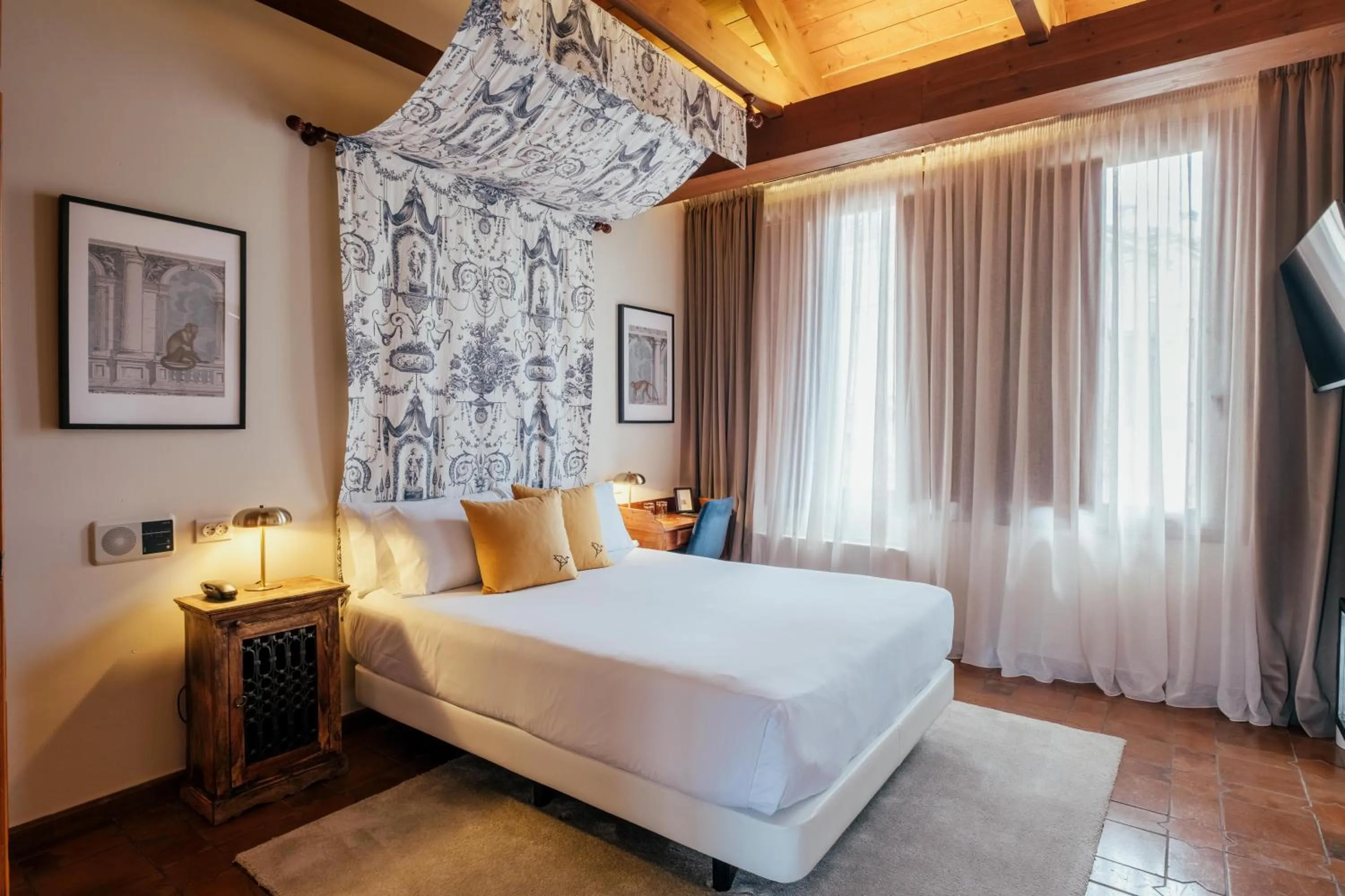 Double or Twin Room in Hotel Cetina Palacio Ayala Berganza