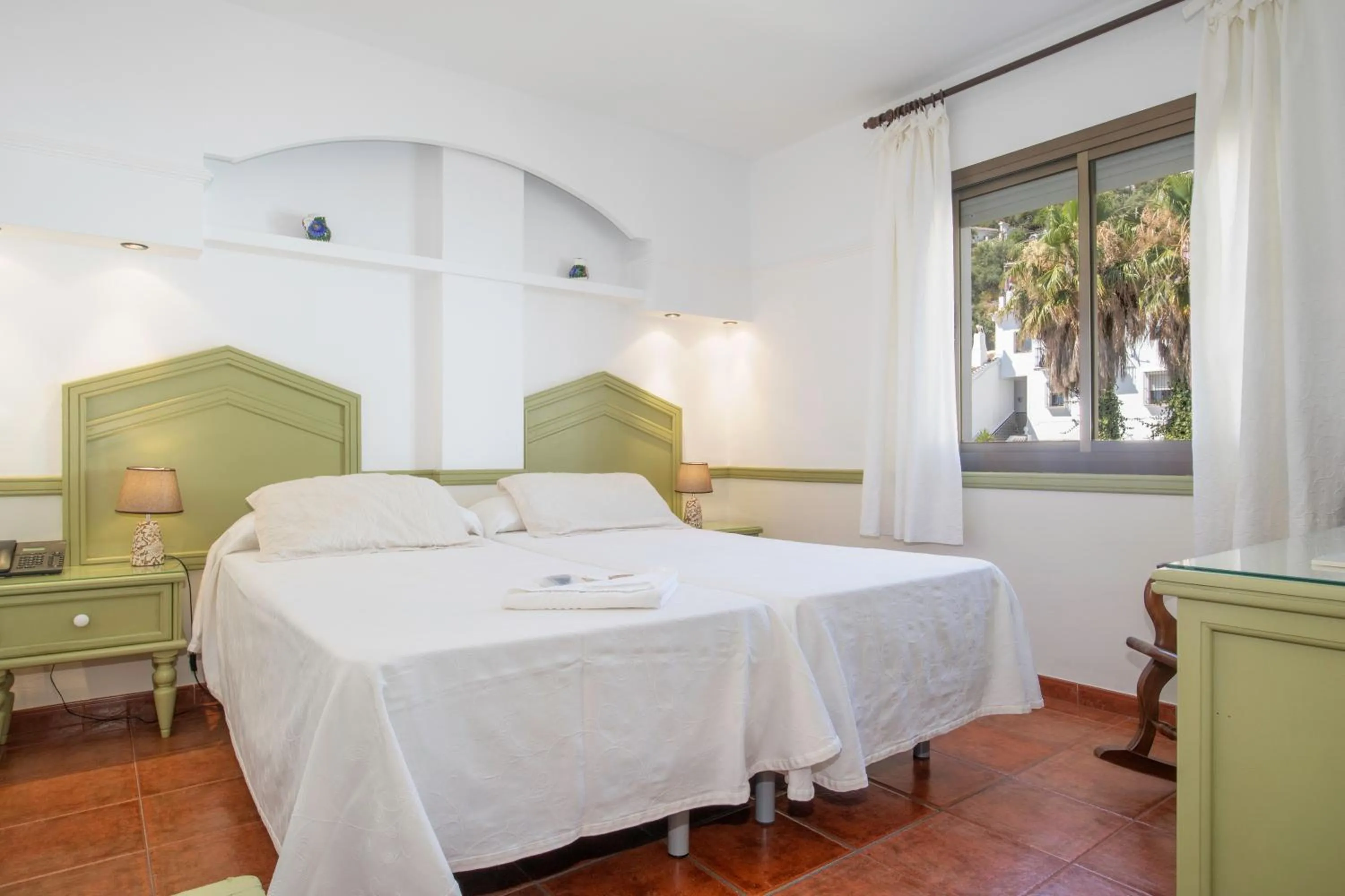 Classic Double Room in Hotel y Bungalows Balcón de Competa