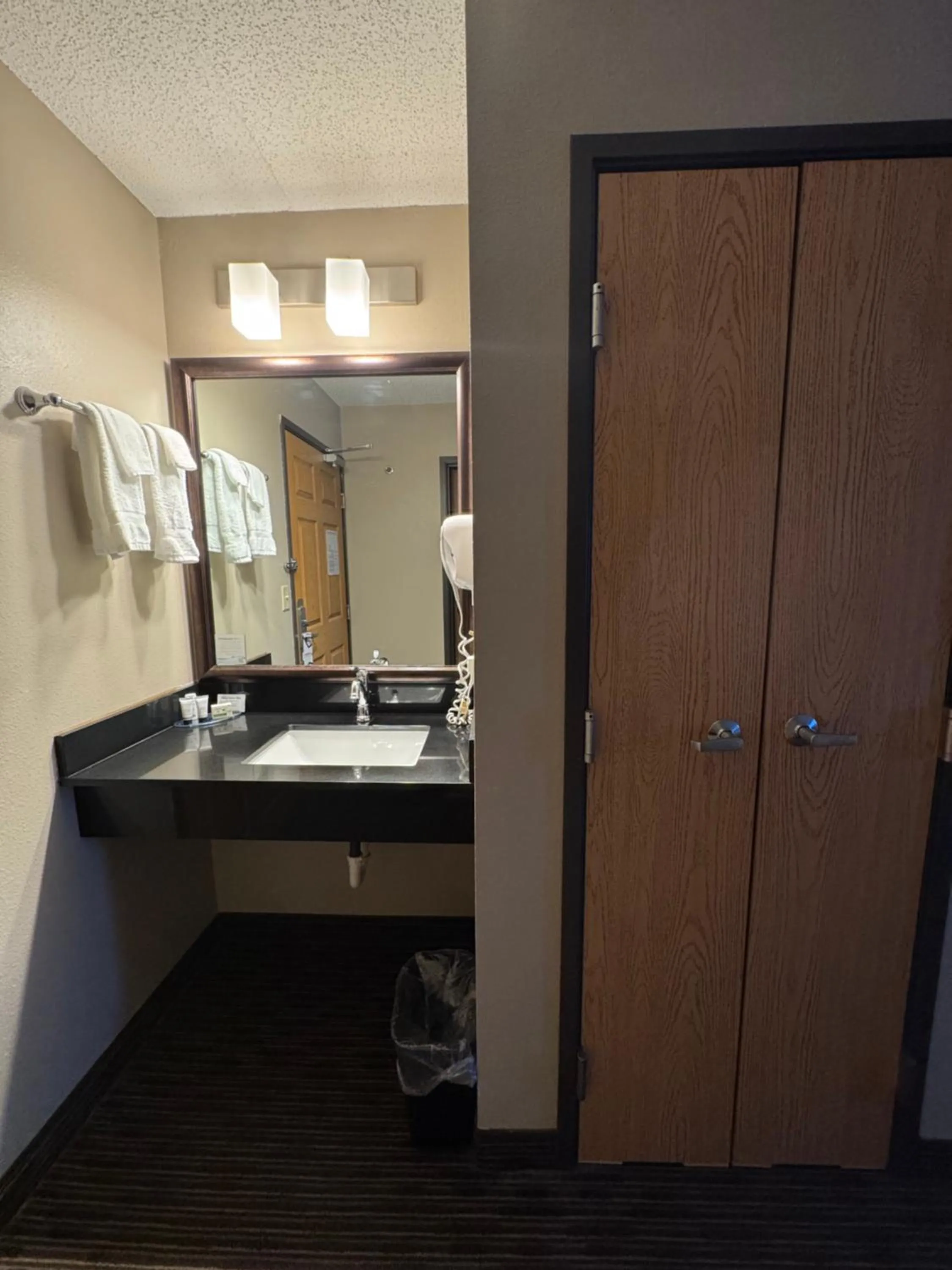 Studio King Suite - Non-Smoking in AmericInn by Wyndham Rice Lake