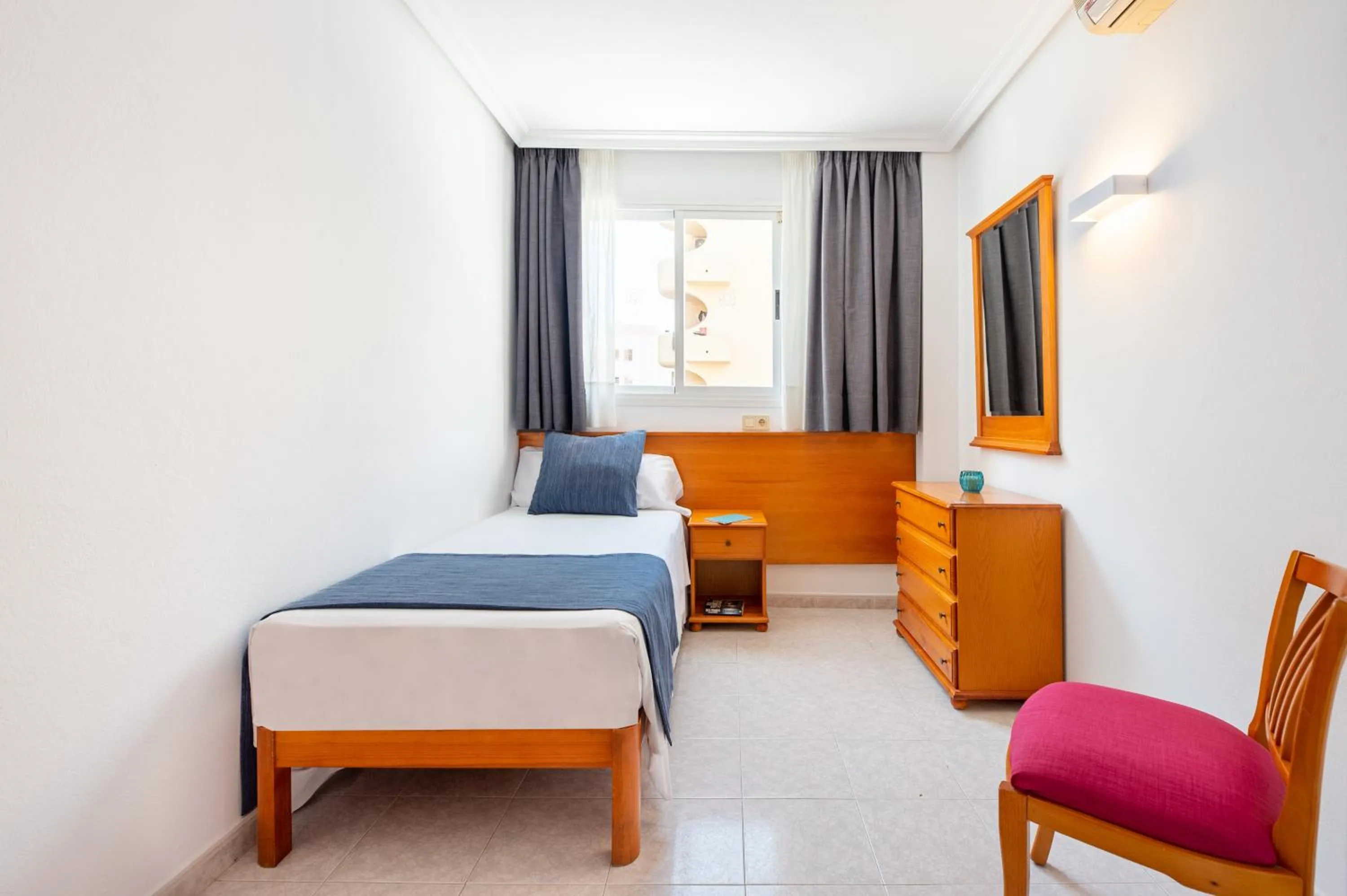 Single Room - single occupancy in Hotel Vibra Vila