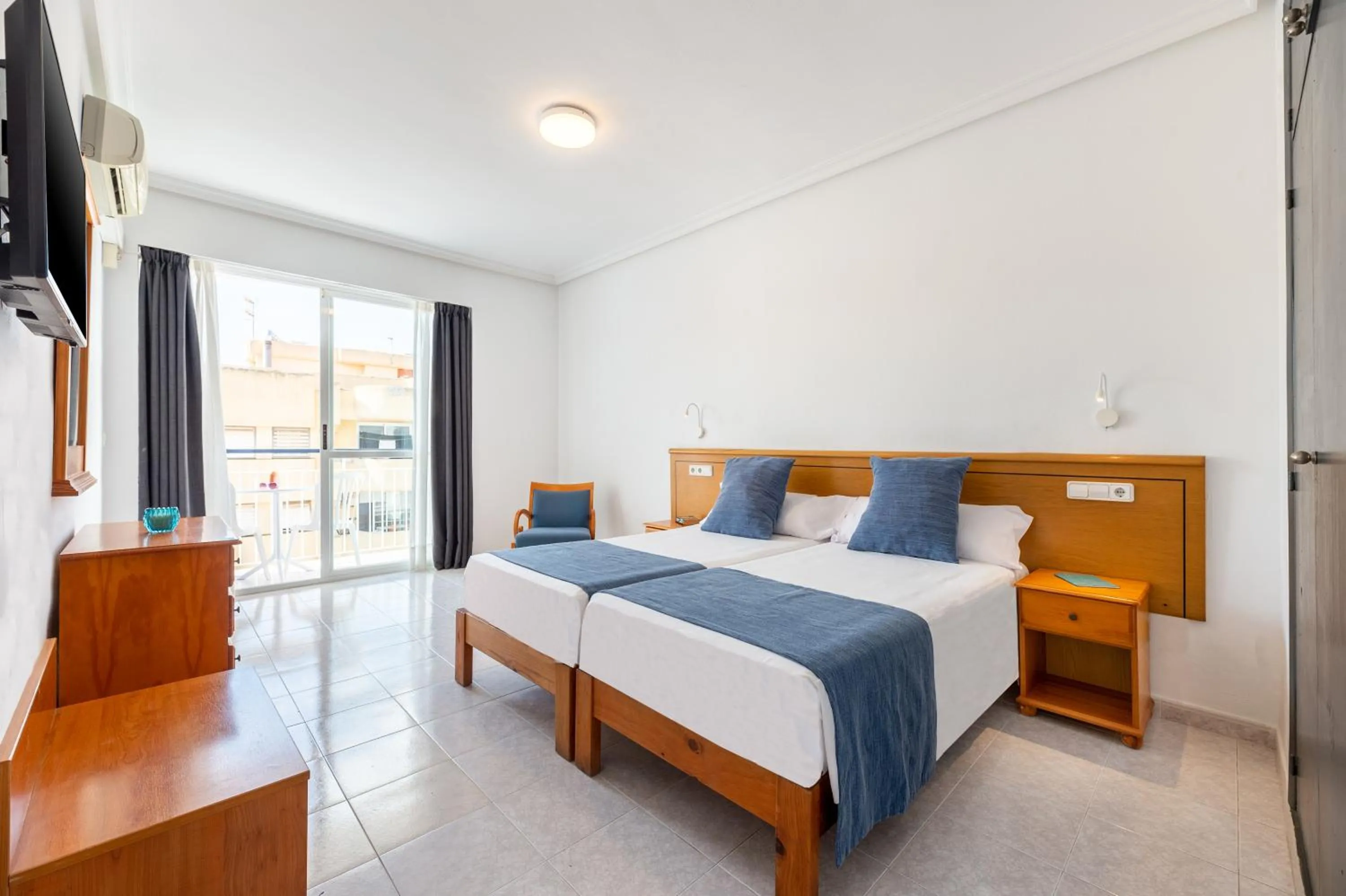 Twin Room in Hotel Vibra Vila