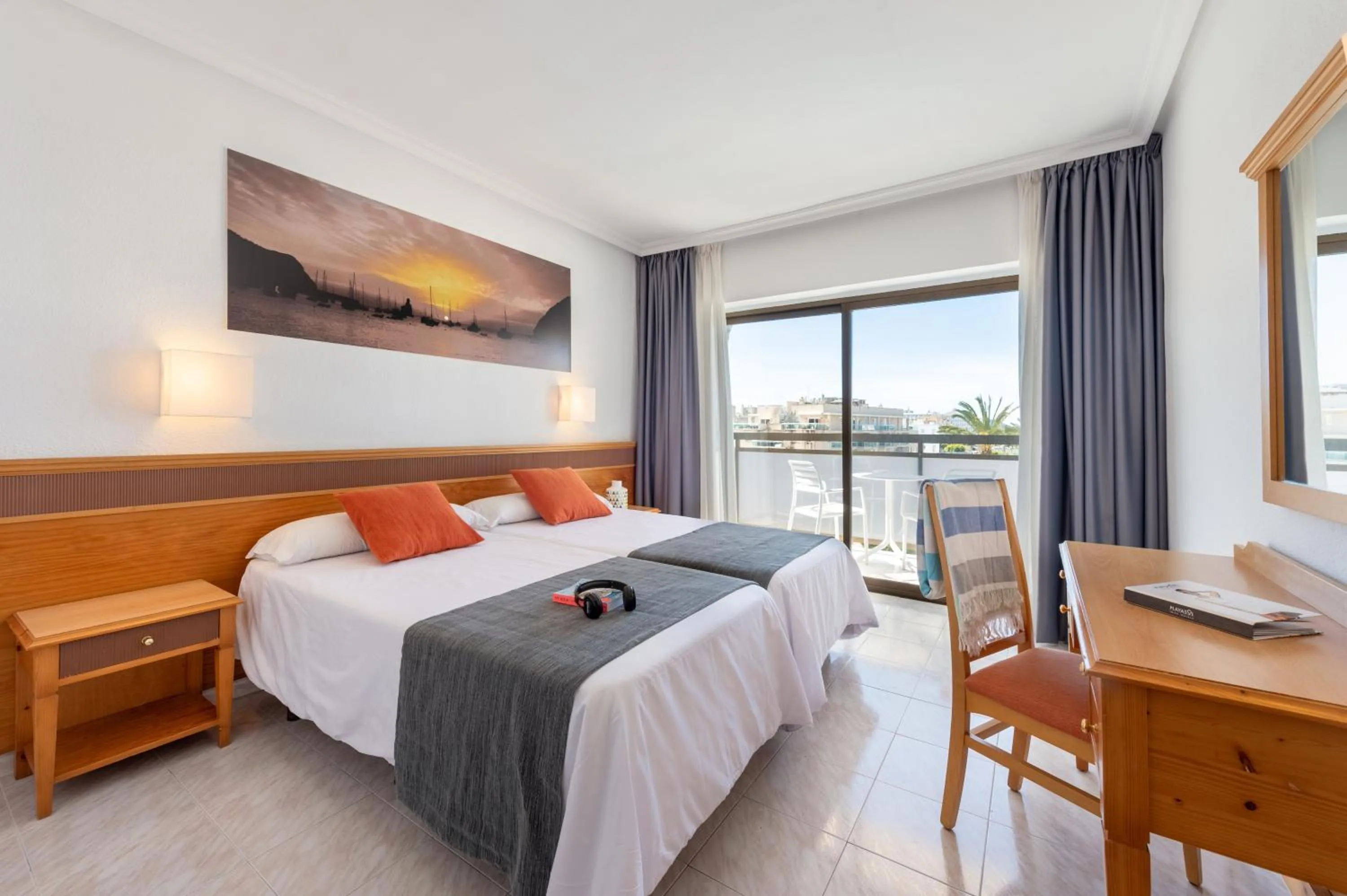 Twin Room - single occupancy in Hotel Vibra Mare Nostrum