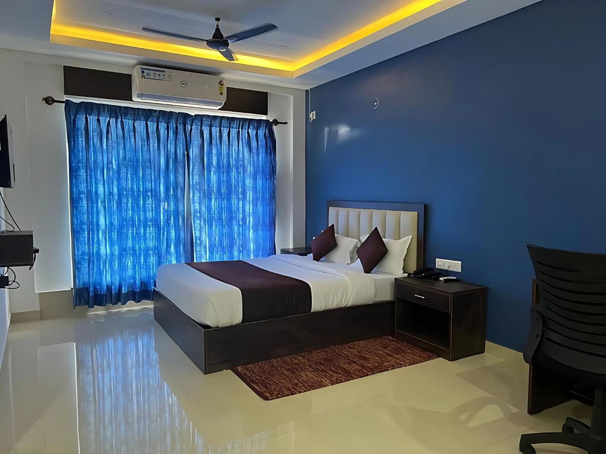 Deluxe Double Room - single occupancy in Hotel The Classic Verna