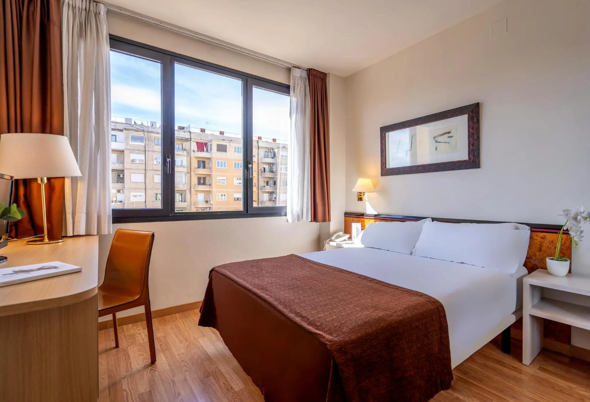 Standard Double Room in Hotel Glòries