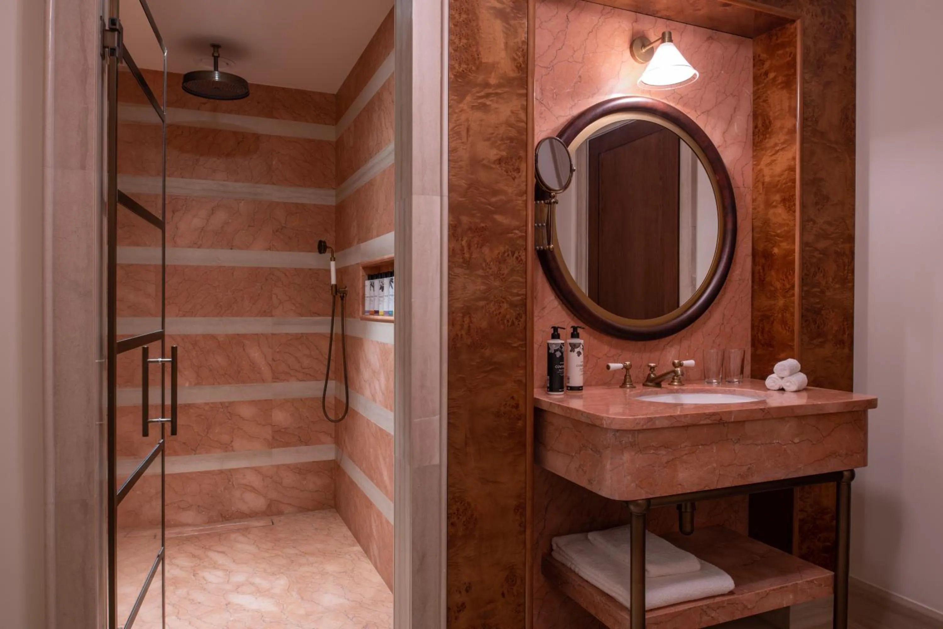 Medium Palace View in The Ned Doha