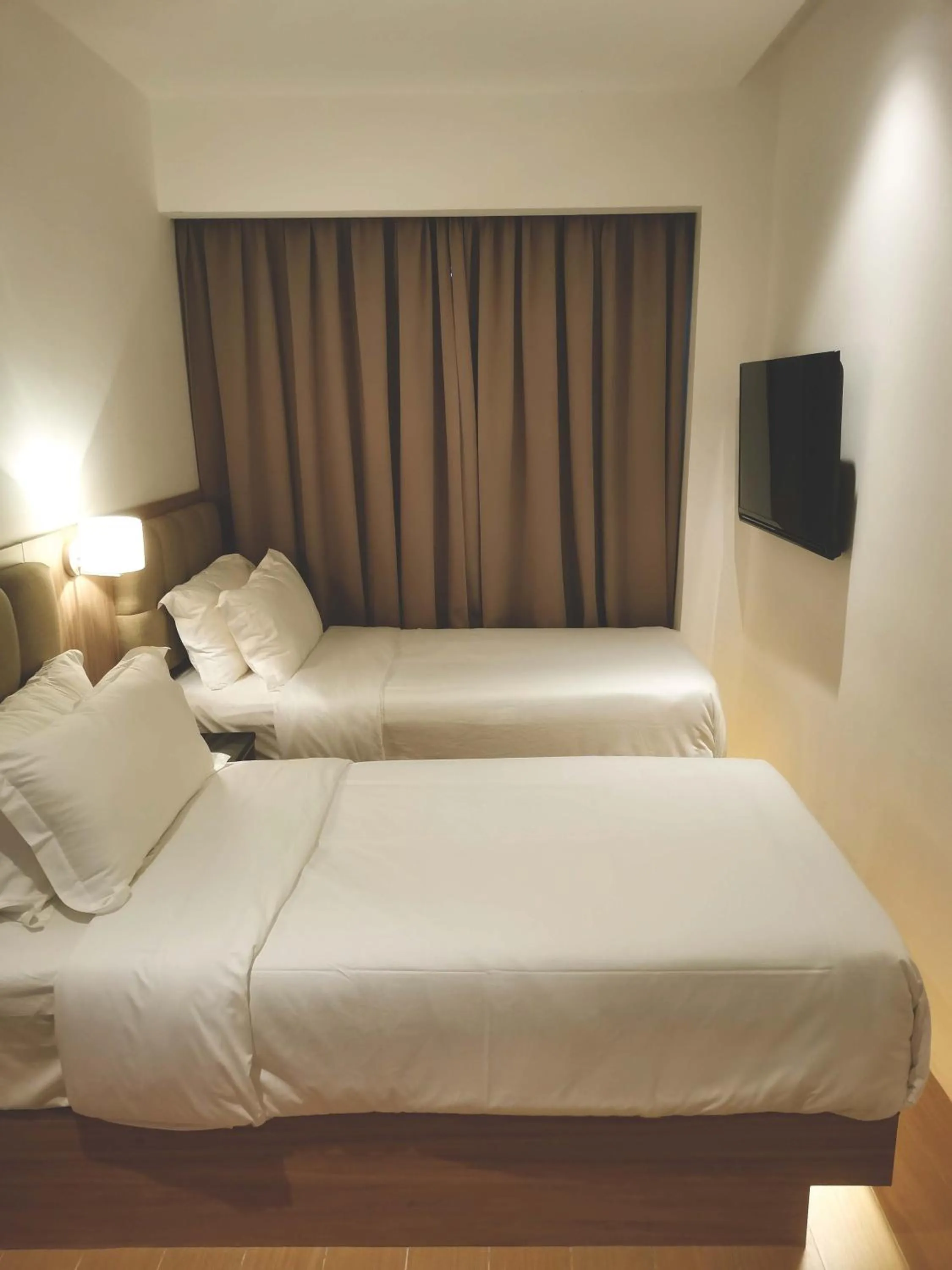 Deluxe Twin Room in D Loft Hotel